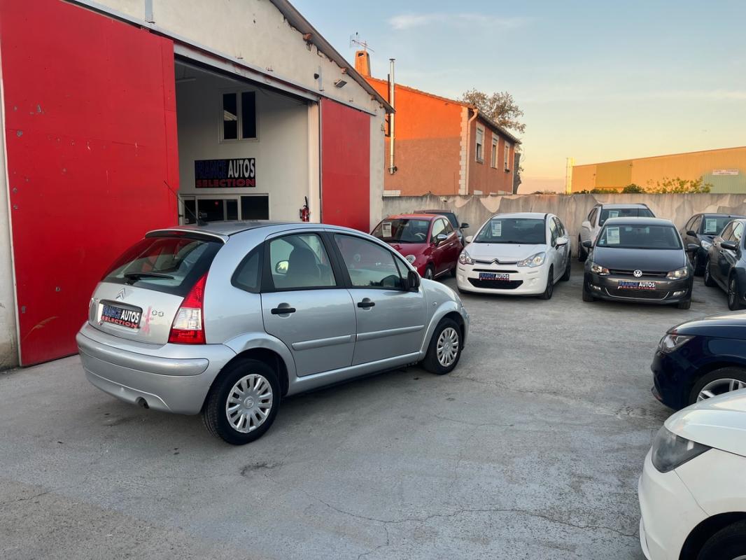 Citroen C3 1.1L 8v TRES FAIBLE KILOMETRAGE | ENTIÈREMENT RÉVISÉE ET GARANTIE 12 MOIS EN EUROPE