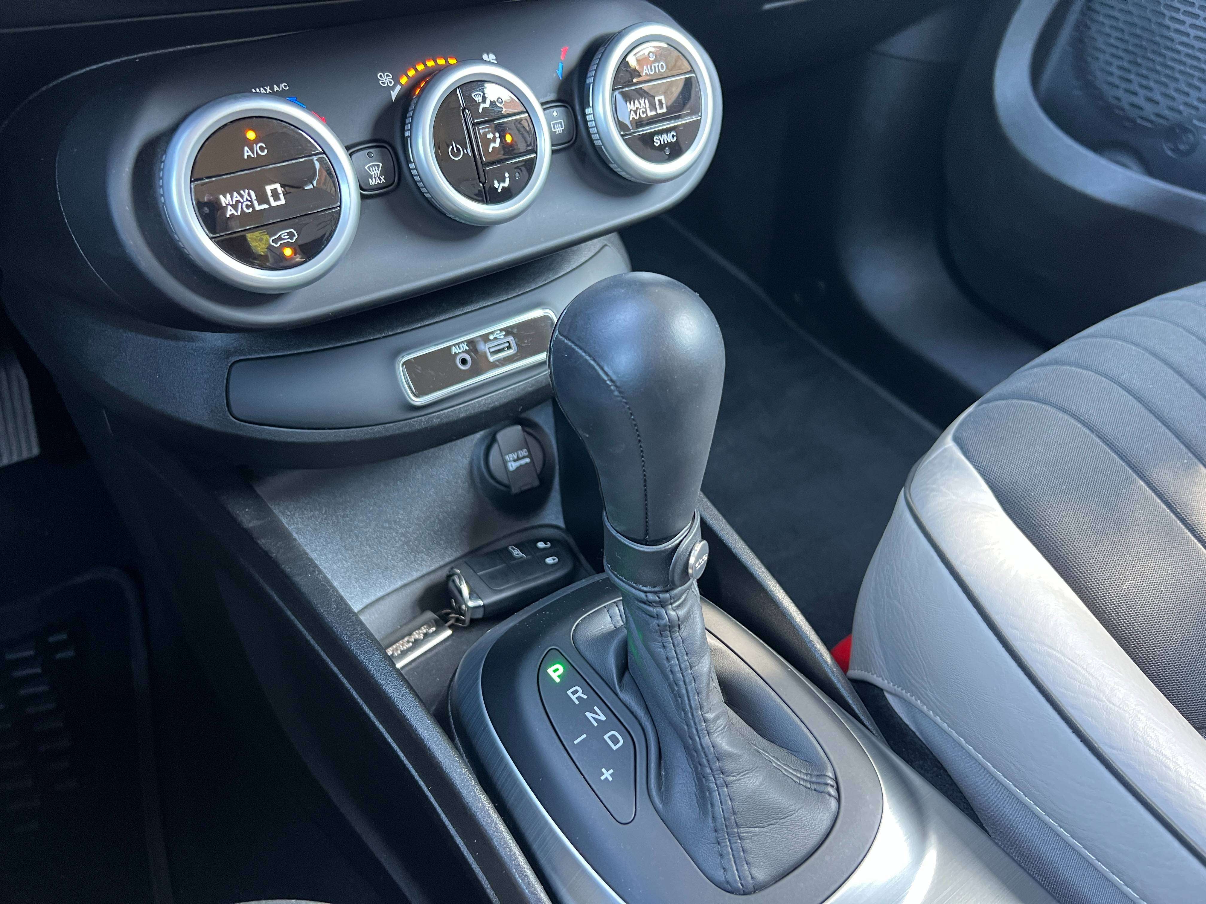 Fiat 500X 1.4 MultiAir 136cv Lounge DCT Automatique (12 mois de garantie)