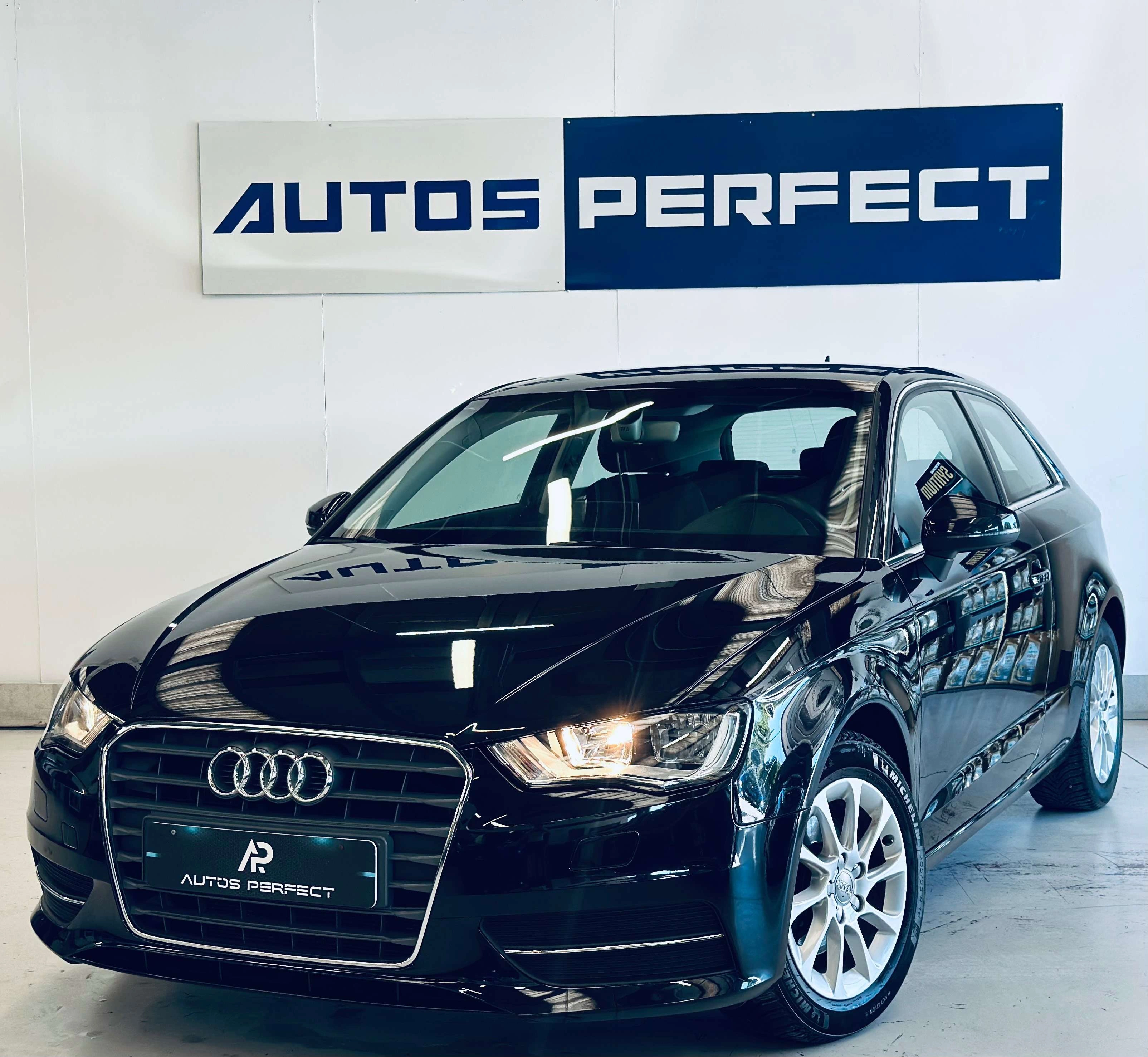Audi A3 1.6 TDi PDC CLIM BIZONE NAVI BLUETOOTH ISOFIX JA16