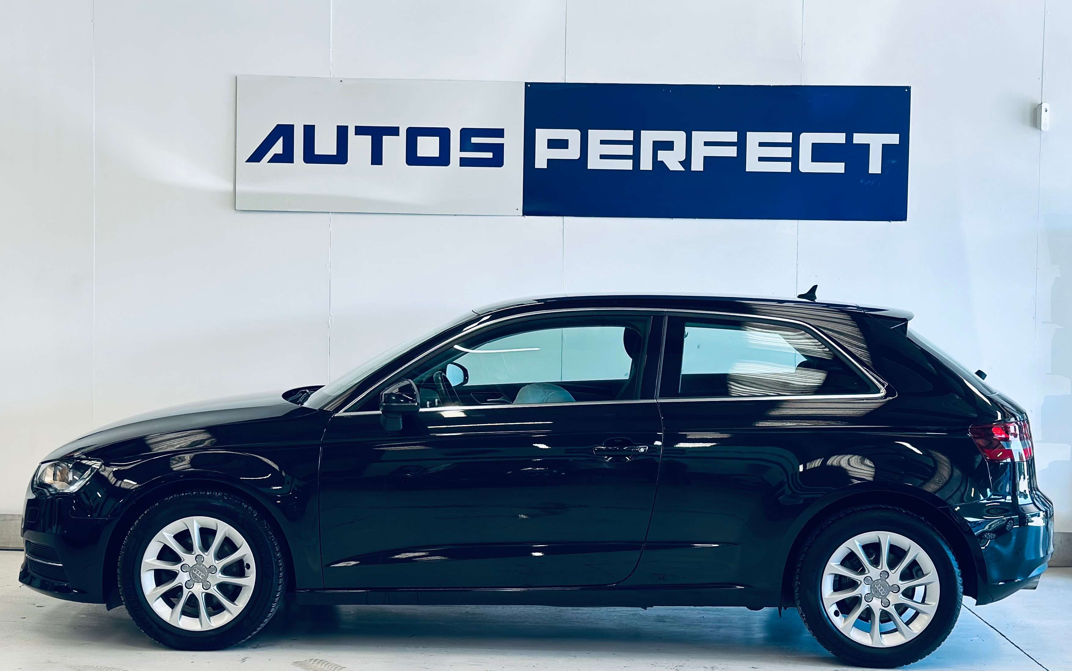 Audi A3 1.6 TDi PDC CLIM BIZONE NAVI BLUETOOTH ISOFIX JA16