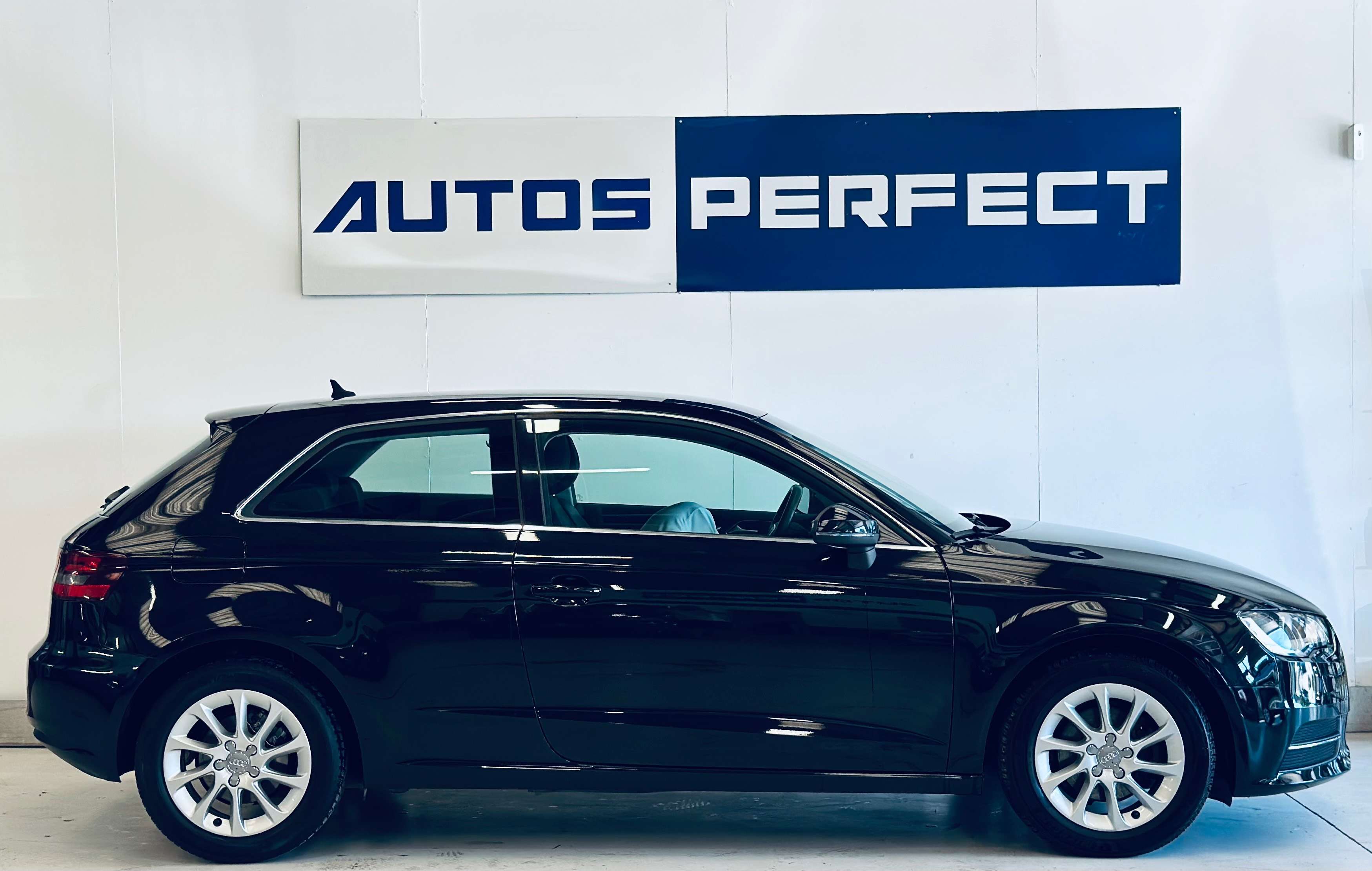 Audi A3 1.6 TDi PDC CLIM BIZONE NAVI BLUETOOTH ISOFIX JA16