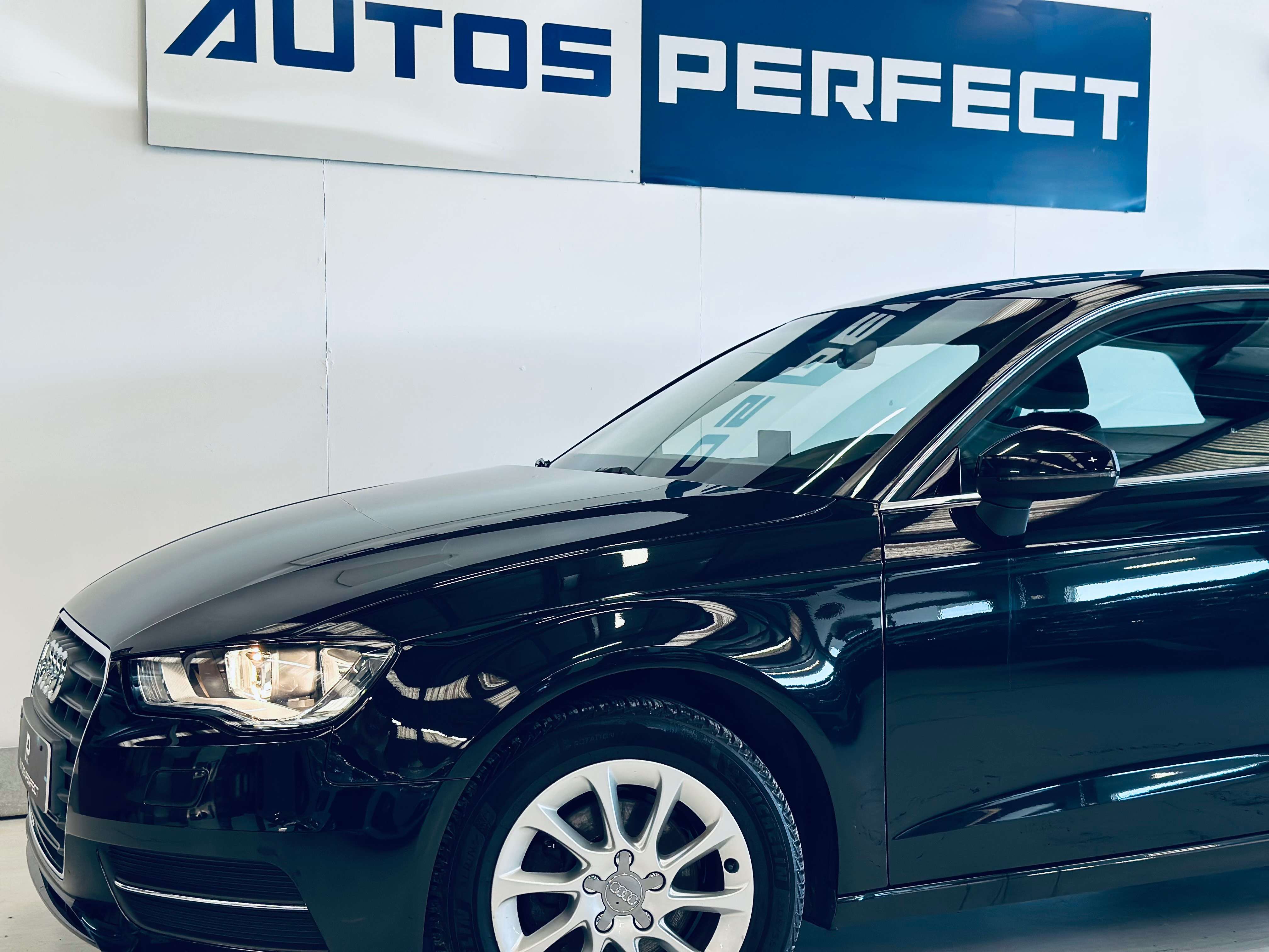 Audi A3 1.6 TDi PDC CLIM BIZONE NAVI BLUETOOTH ISOFIX JA16
