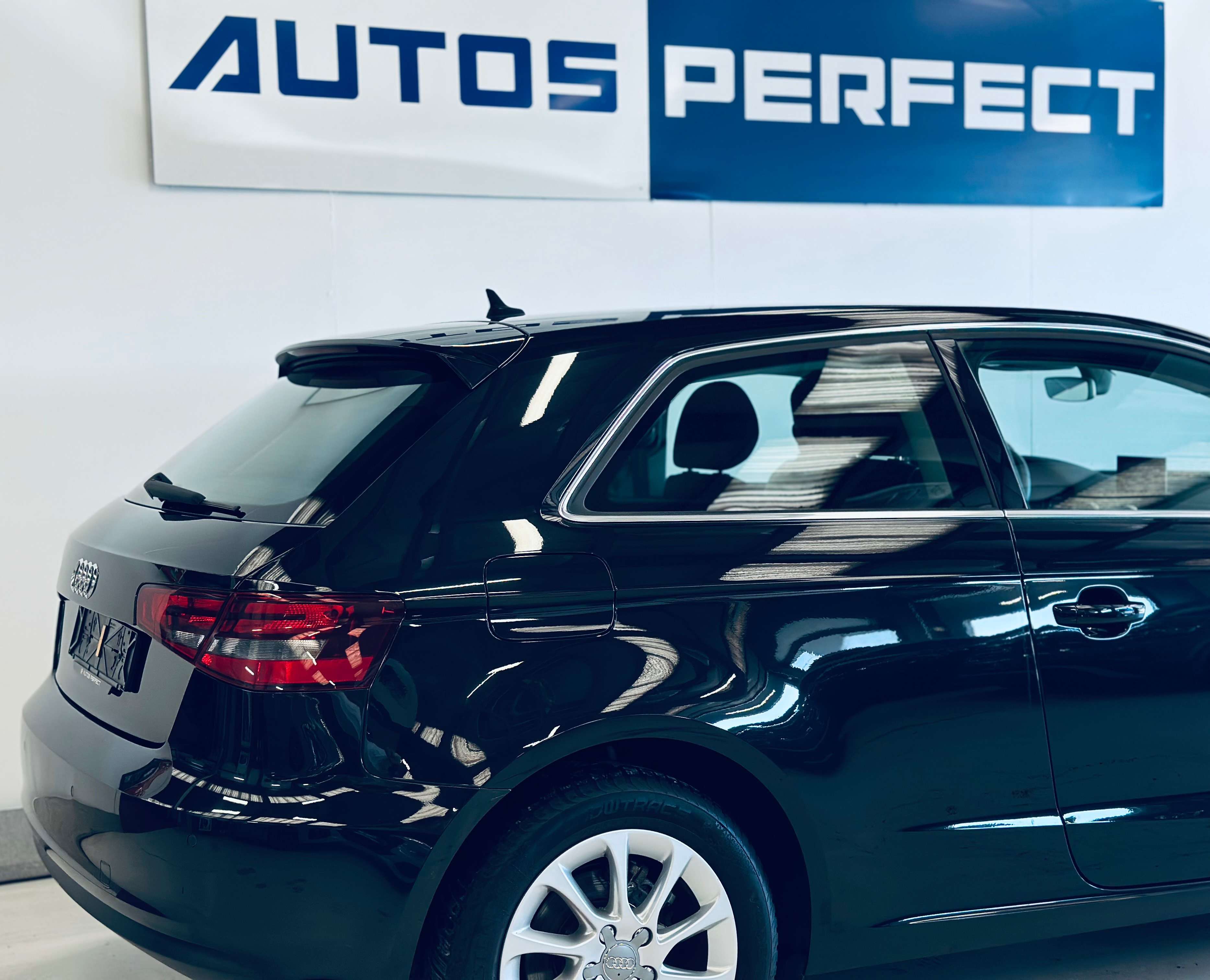 Audi A3 1.6 TDi PDC CLIM BIZONE NAVI BLUETOOTH ISOFIX JA16