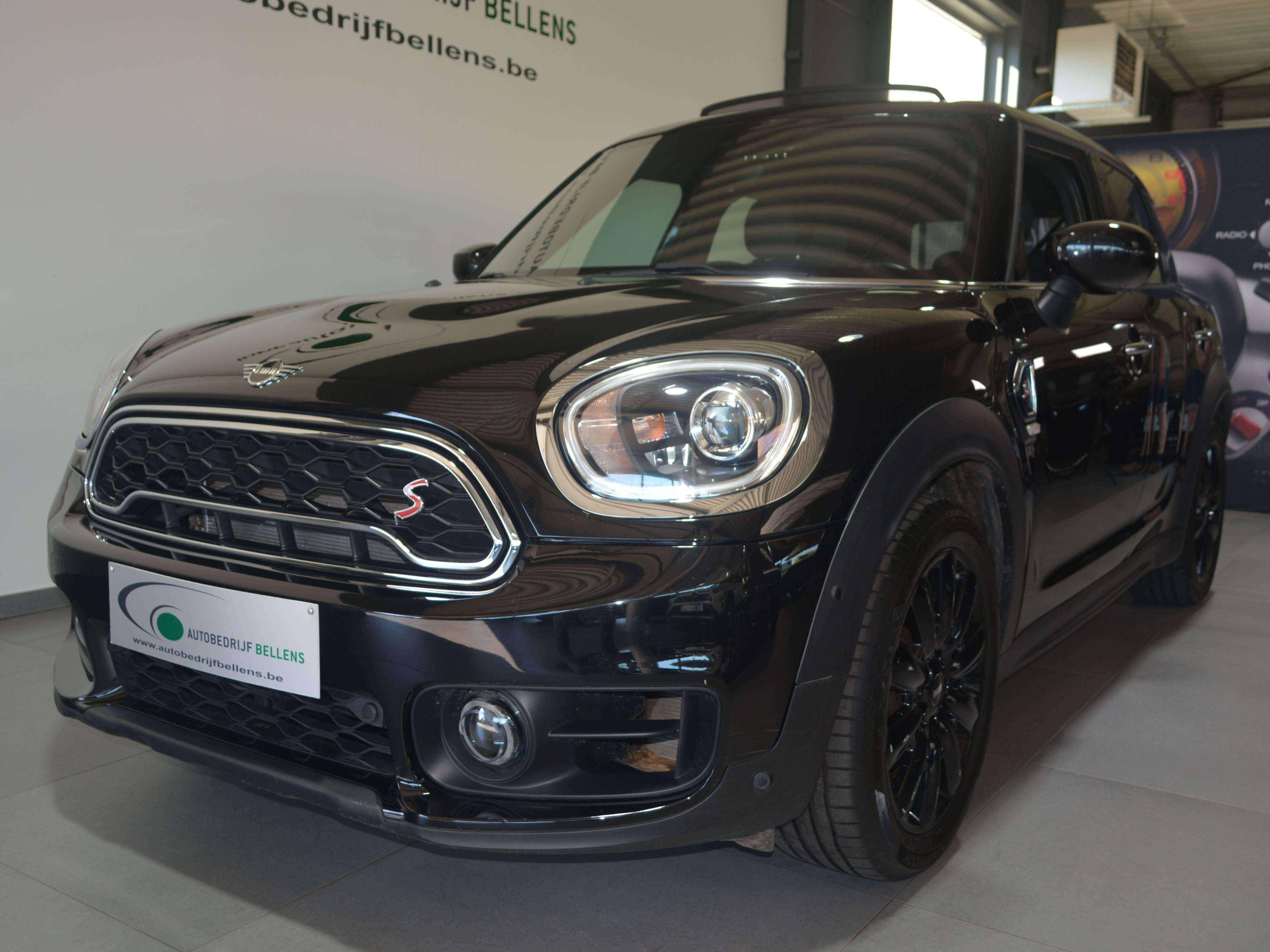 MINI Cooper S Countryman Mini Countryman 2.0A Cooper S OPF (EU6d-TEMP)LEDER / NAVI + CAM / PANO/ HARMAN CARDON