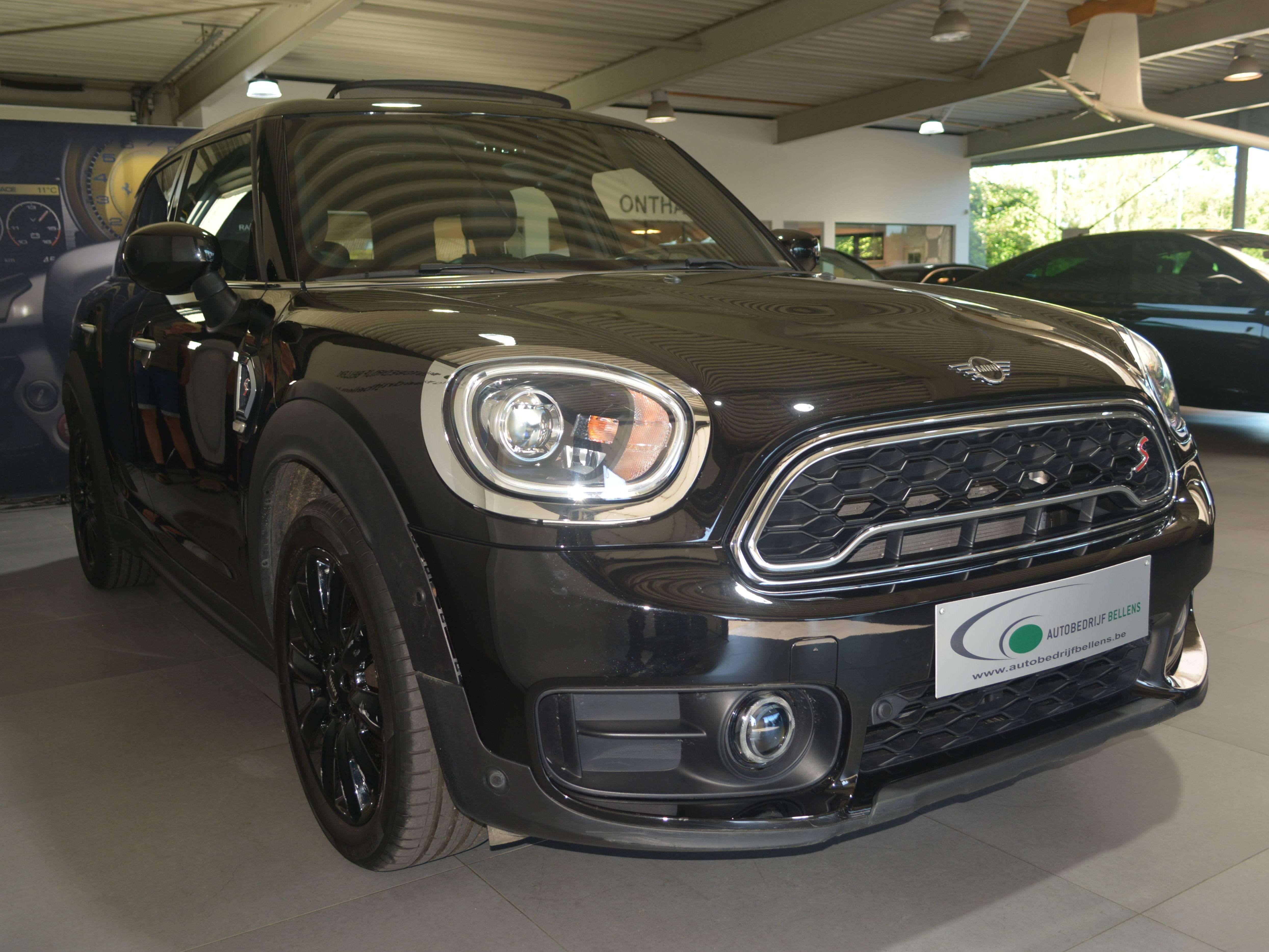 MINI Cooper S Countryman Mini Countryman 2.0A Cooper S OPF (EU6d-TEMP)LEDER / NAVI + CAM / PANO/ HARMAN CARDON