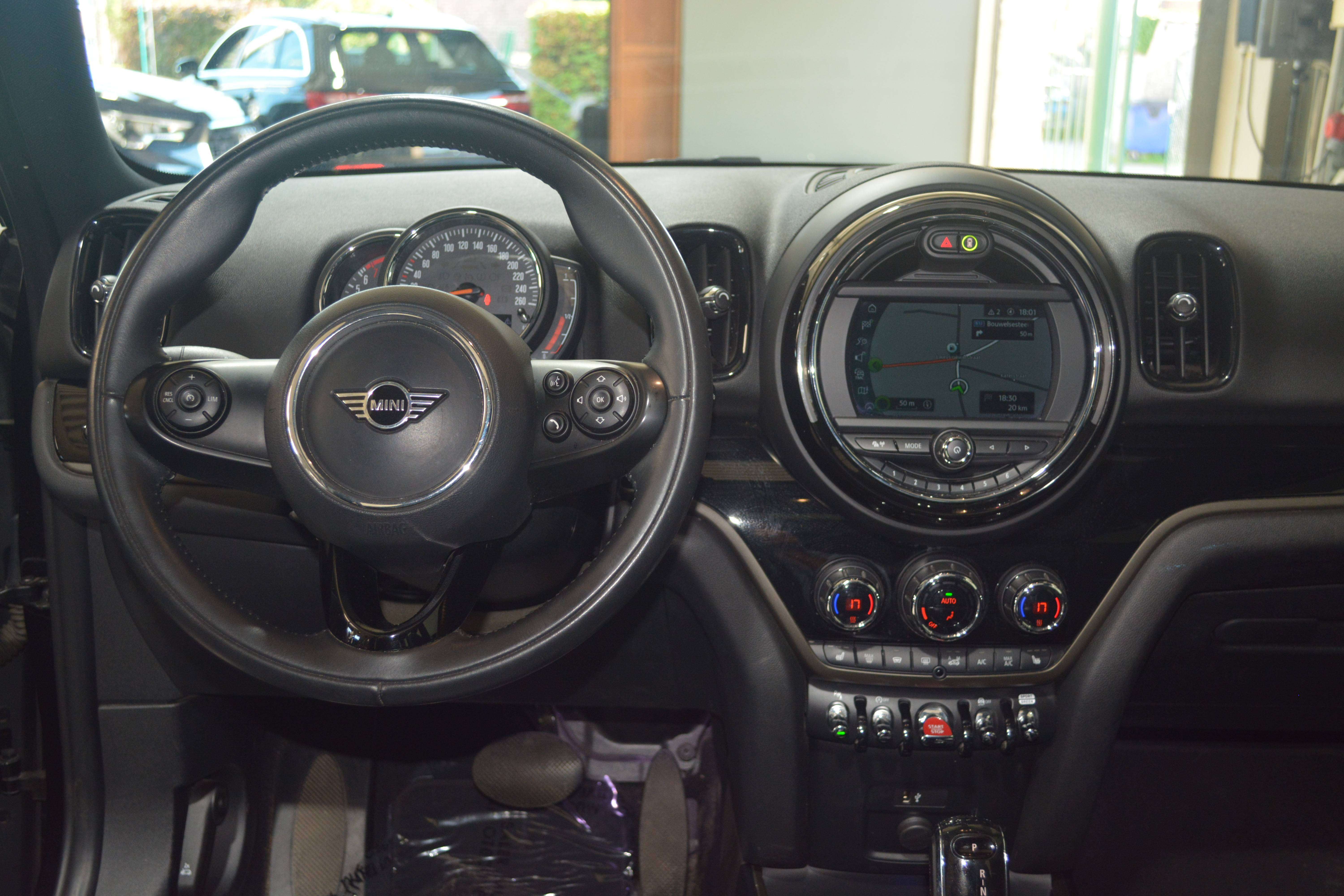 MINI Cooper S Countryman Mini Countryman 2.0A Cooper S OPF (EU6d-TEMP)LEDER / NAVI + CAM / PANO/ HARMAN CARDON