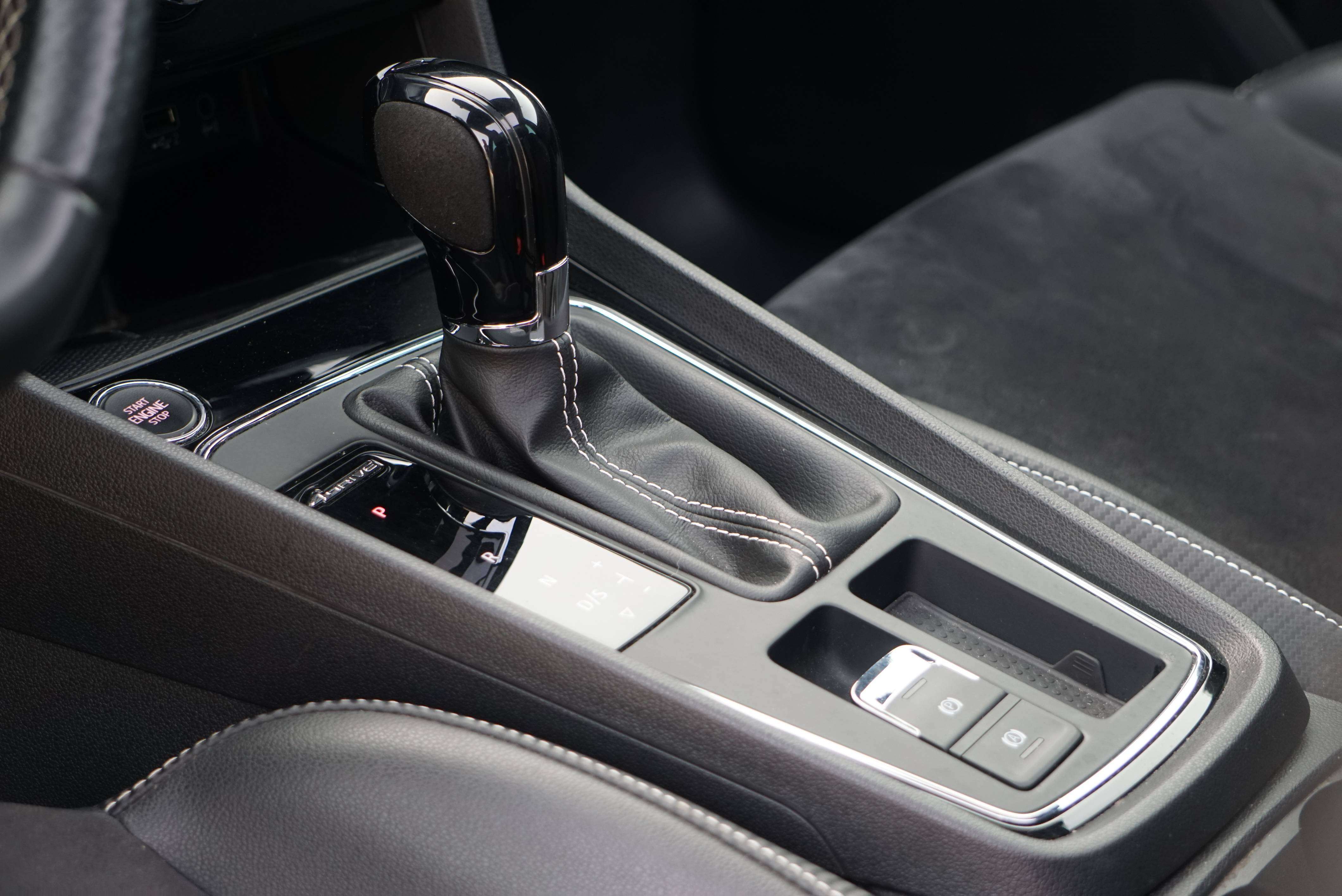 SEAT Leon 2.0 TSI Cupra 4Drive DSG COCKPIT PANO NAVI CAM