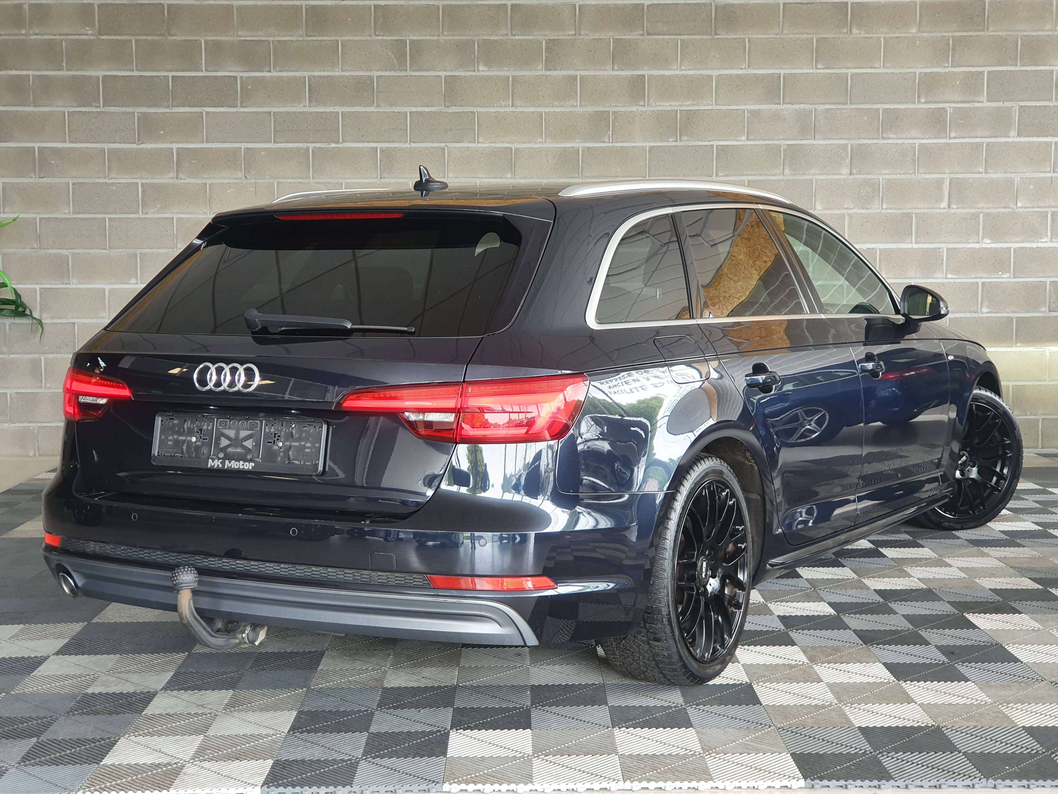 Audi A4 🟢2.0 TDi 150CV / S-LINE / S-TRONIC