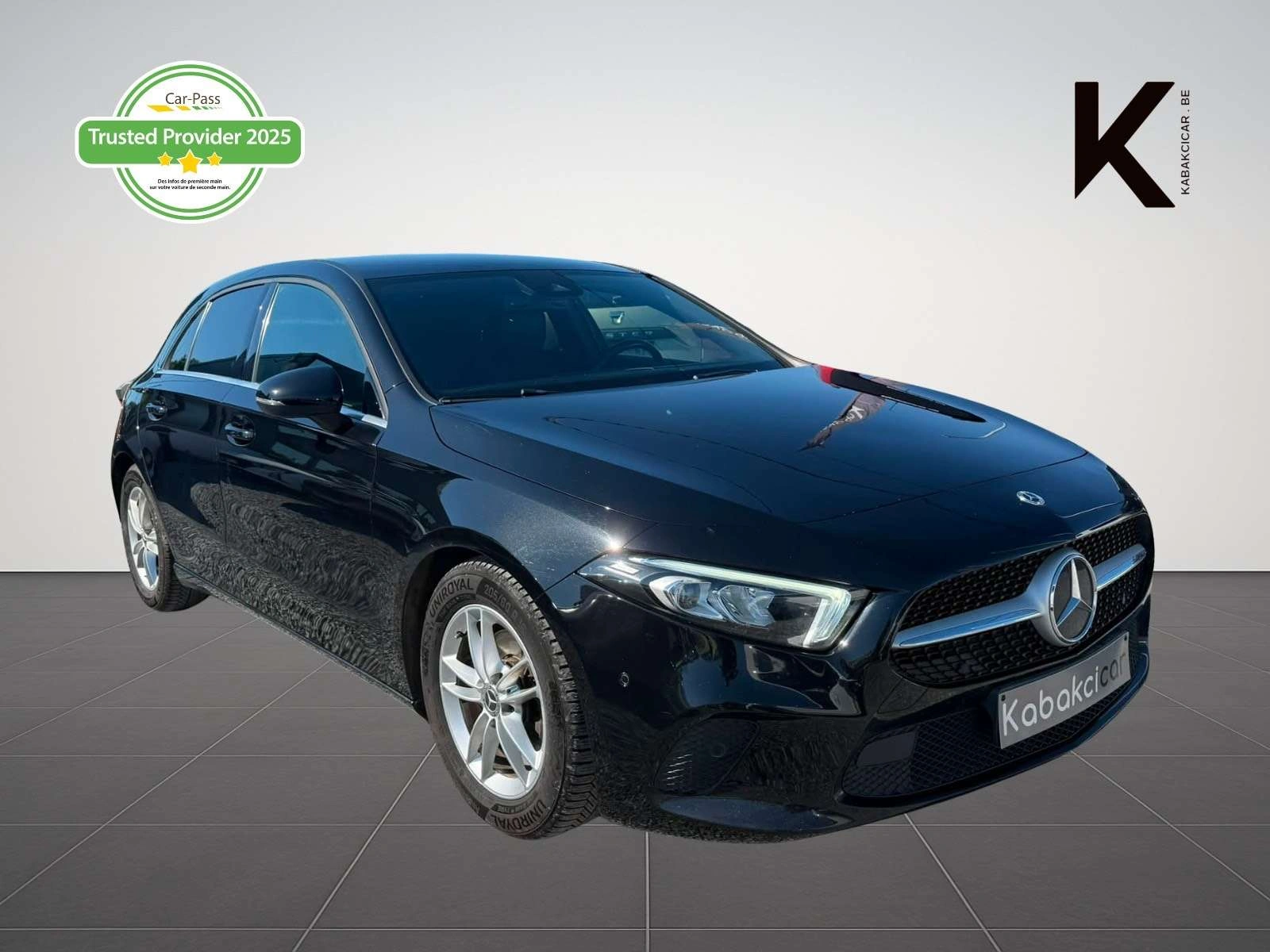 Mercedes-Benz A 160 A 160i Business / Navi / Cuir / Caméra / Garantie 12 Mois