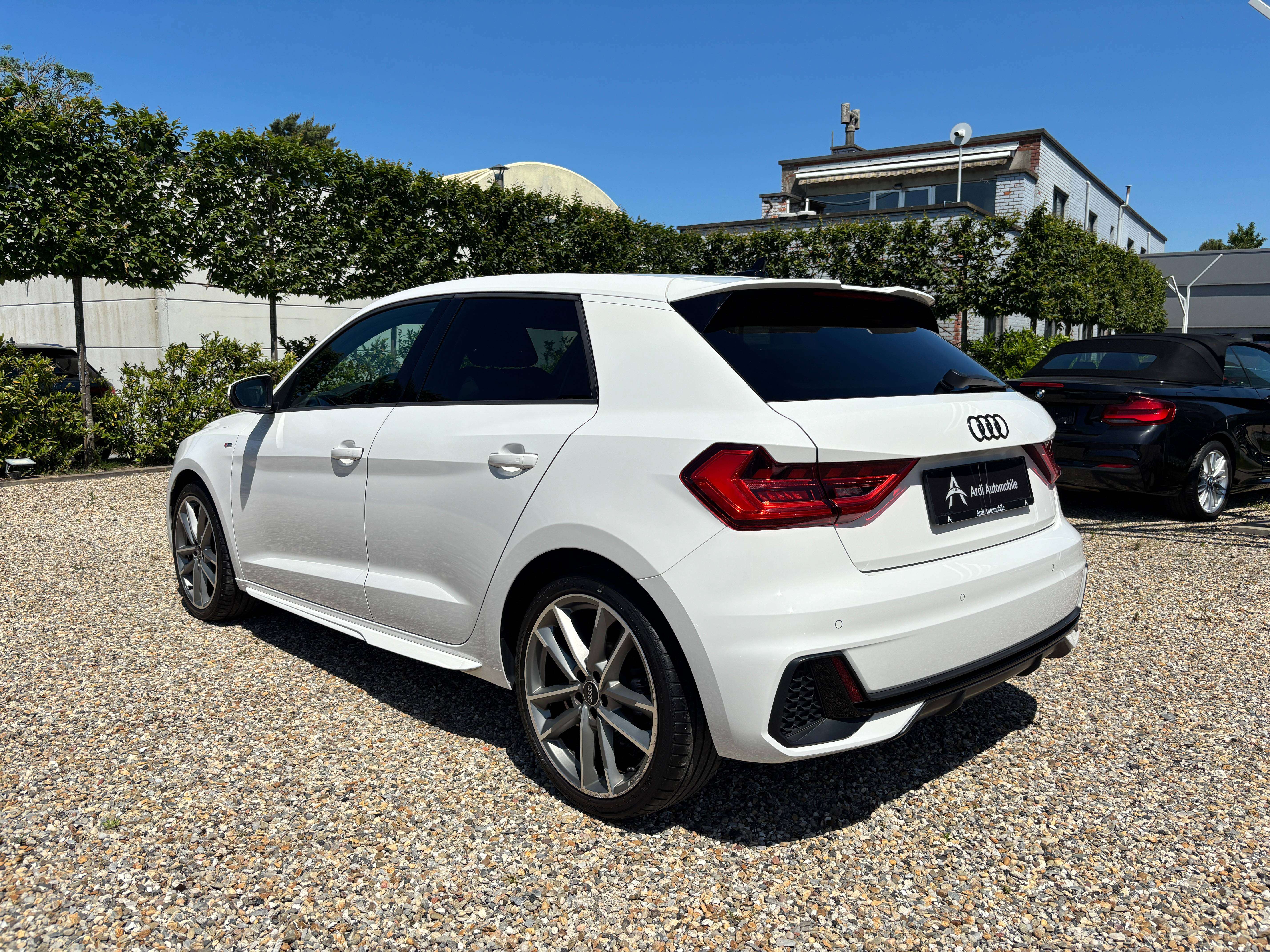 Audi A1 Sportback 1.0 TFSI S tronic *S line*CARPLAY*LED*GARANTIE*