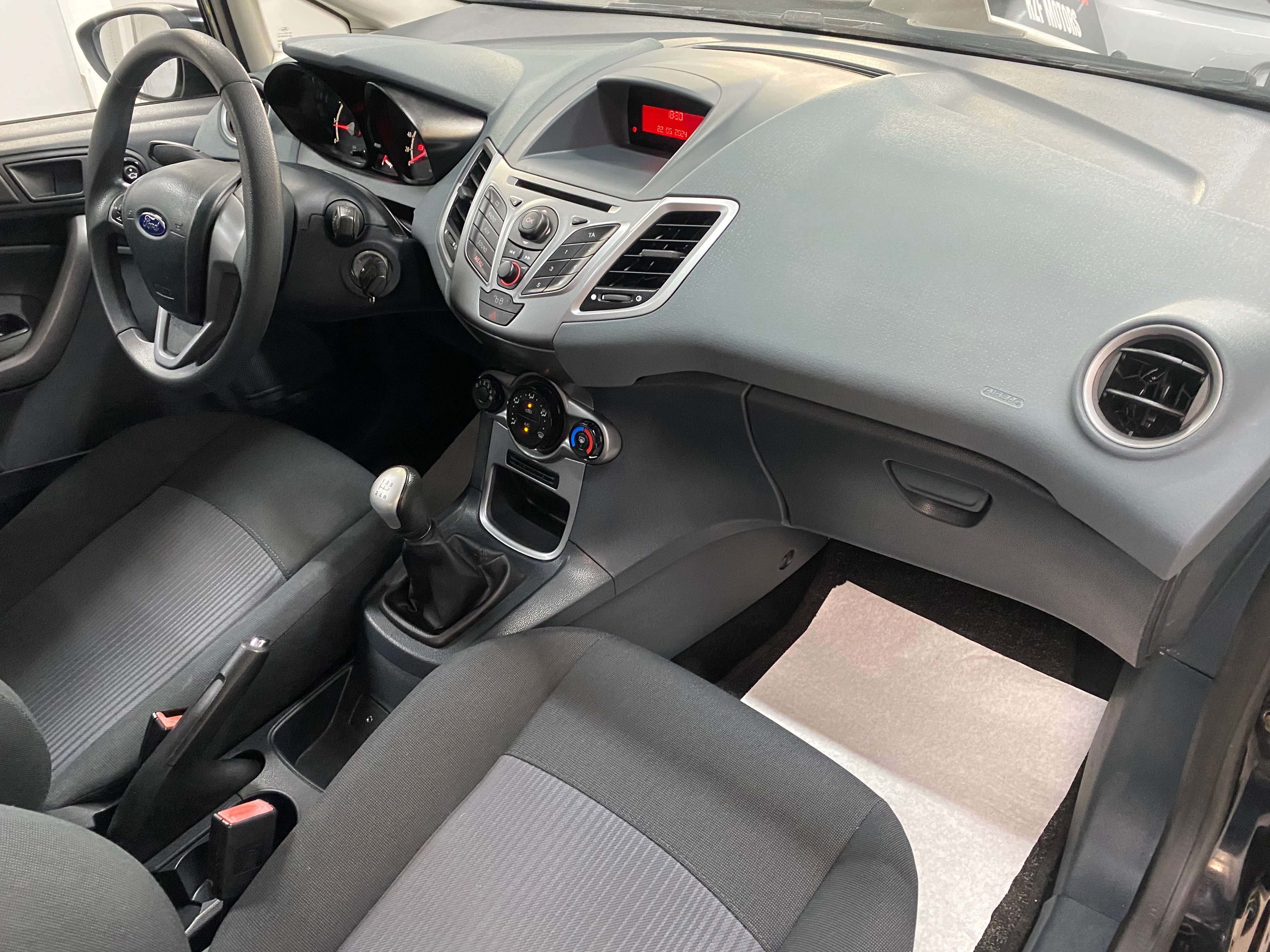 Ford Fiesta 1.25i TITANIUM 🏳️ GARANTIE 12 MOIS 🏳️