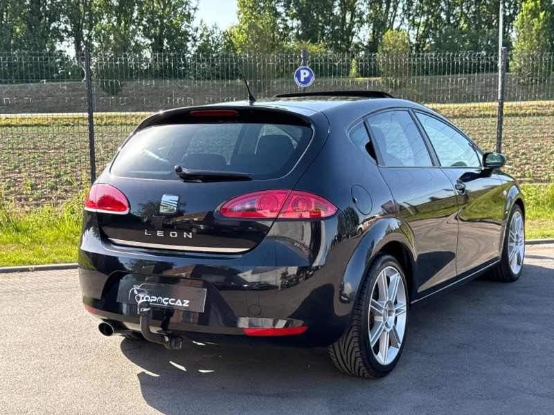 Seat LEON 1.9 TDI 105CH TOP SPORT 2 / 105.000KM / TOIT OUVRANT / 1ERE MAIN