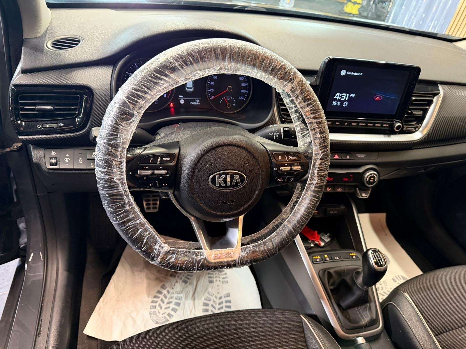 Kia Stonic 1.0 T GT Line * GARANTIE 12 MOIS * 1er prop