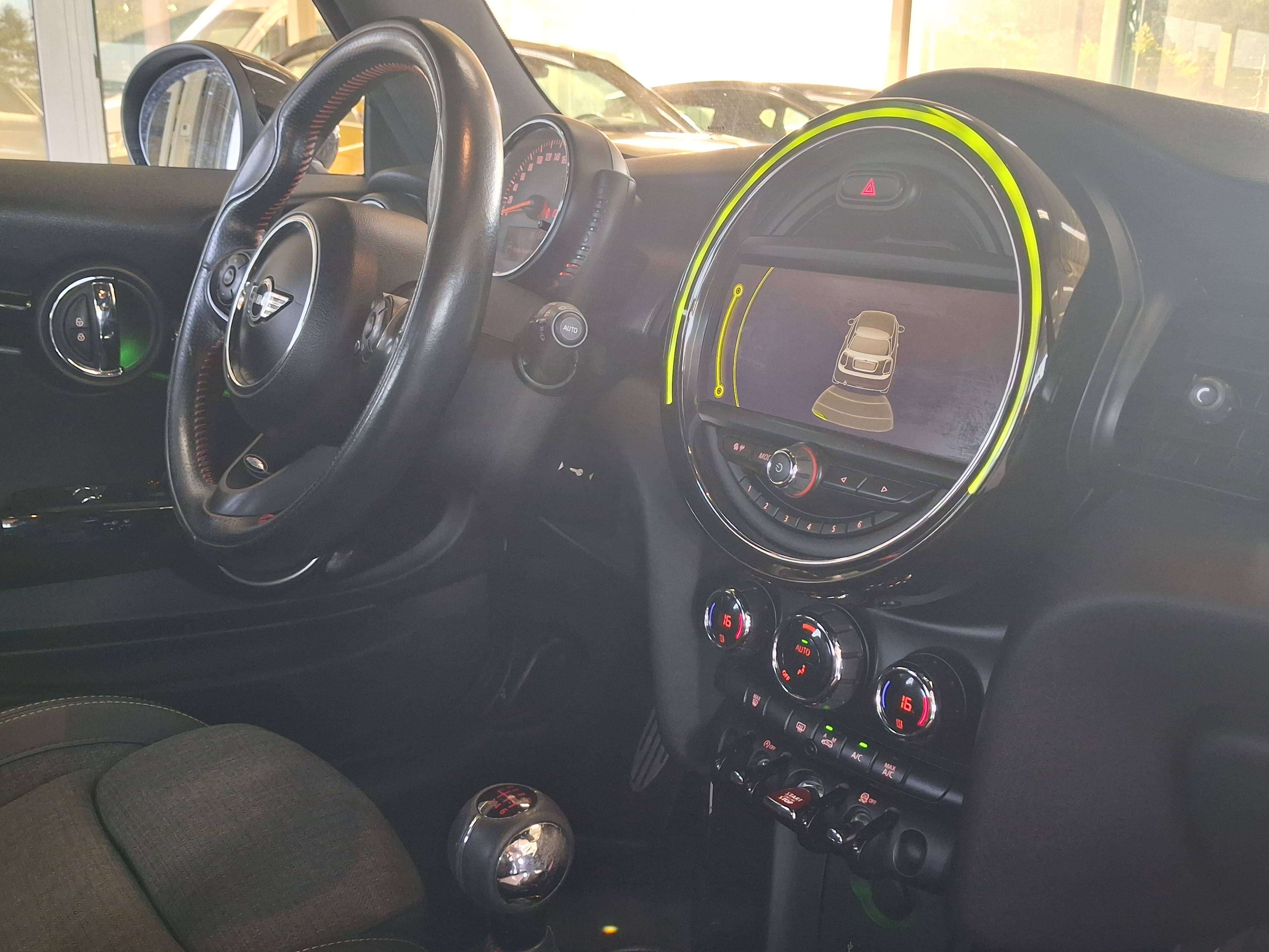 MINI Cooper D Mini 1.5 D Cooper/JOHN COOPER WORKS/1 ERE MAIN/GARANTIE