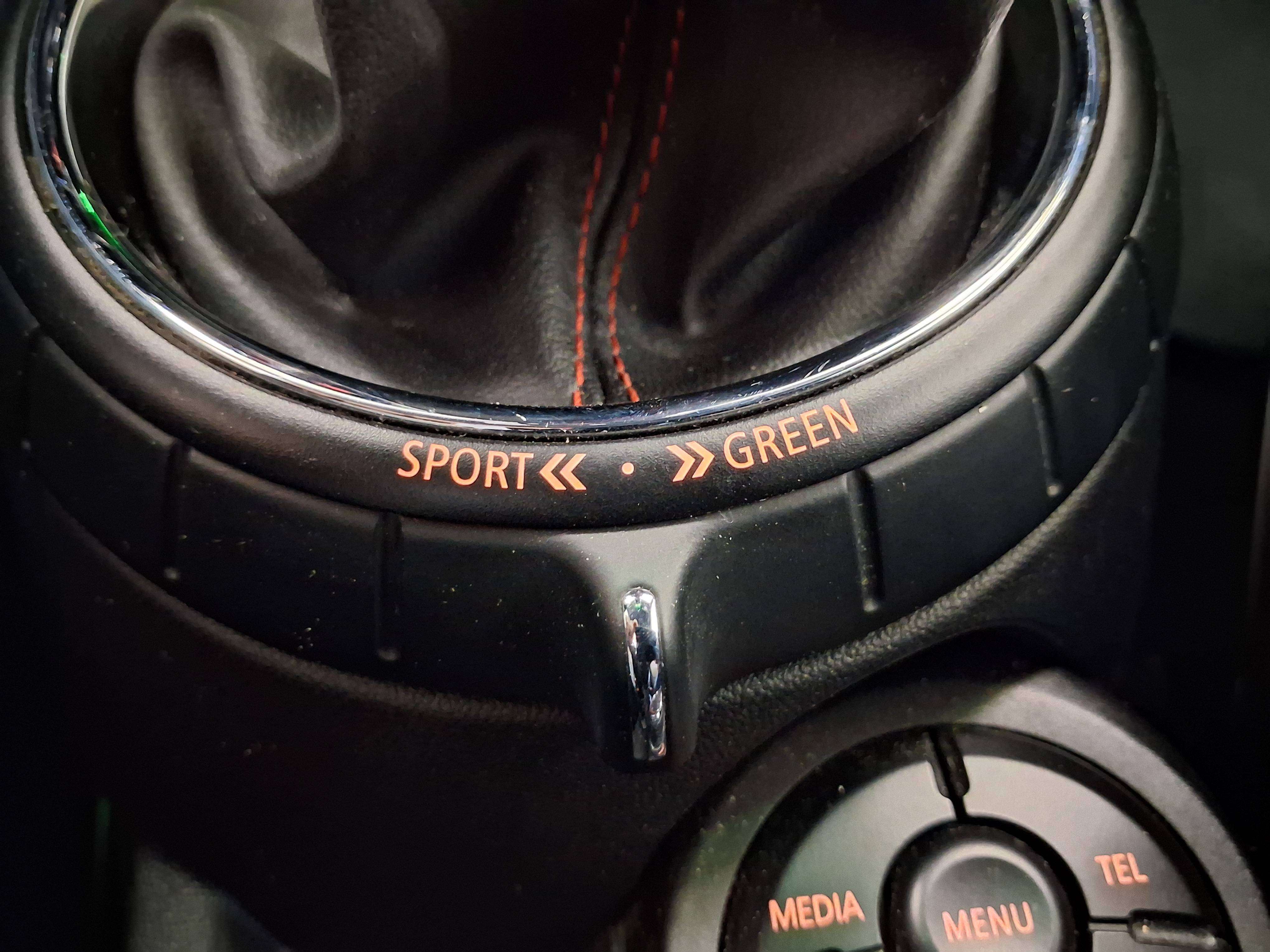 MINI Cooper D Mini 1.5 D Cooper/JOHN COOPER WORKS/1 ERE MAIN/GARANTIE