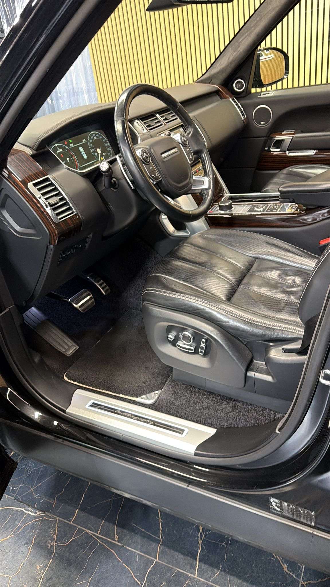 Land Rover Range Rover Range Rover  3.0 TDV6 SVAutobiography * GAR 12 MOIS *