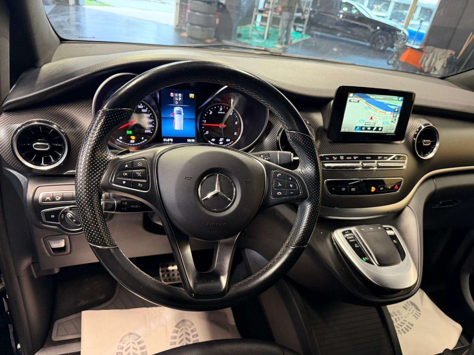 Mercedes-Benz V 300 D * GARANTIE 12 MOIS * PACK AMG * UTILITAIRE *