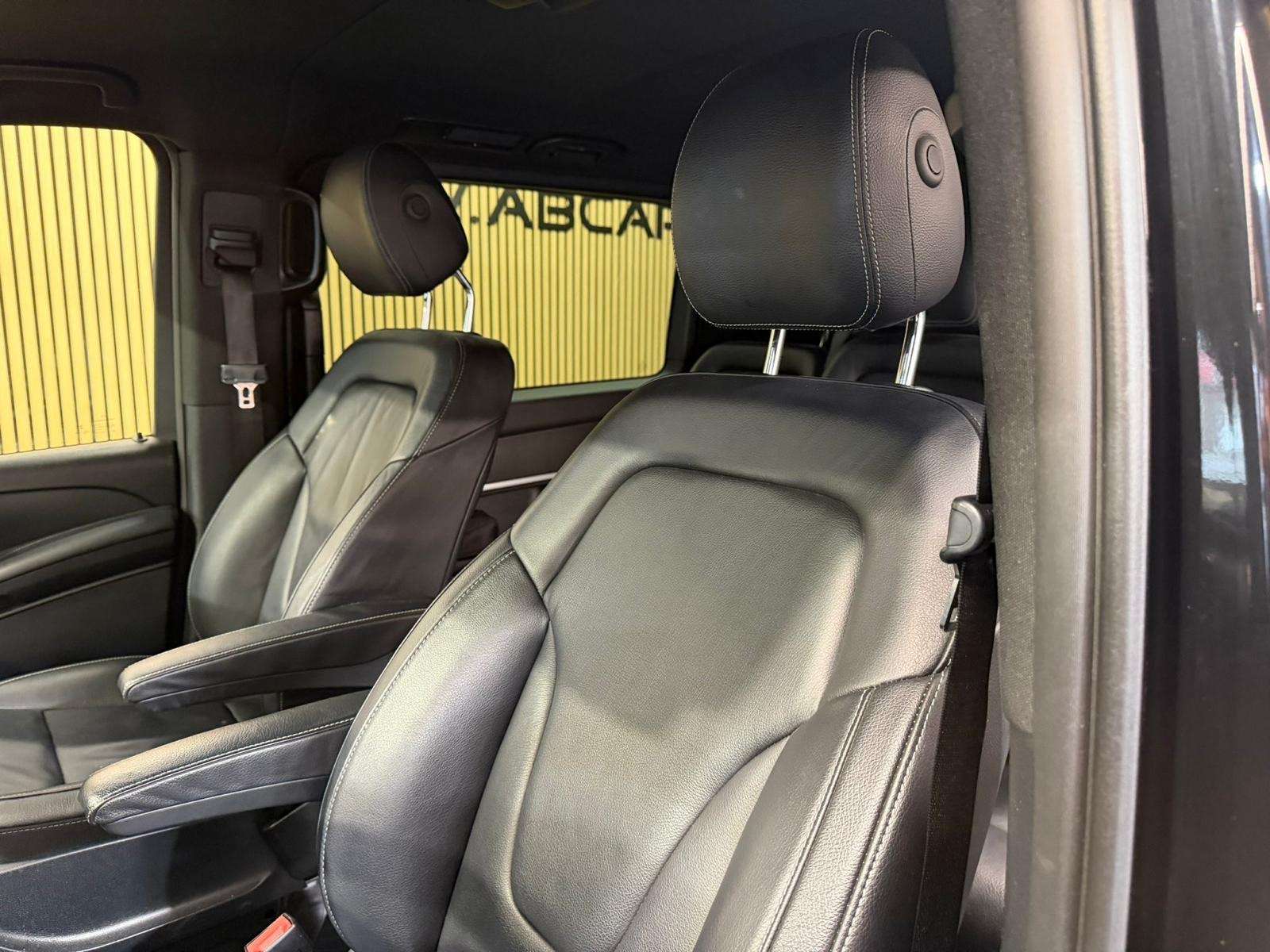 Mercedes-Benz V 300 D * GARANTIE 12 MOIS * PACK AMG * UTILITAIRE *