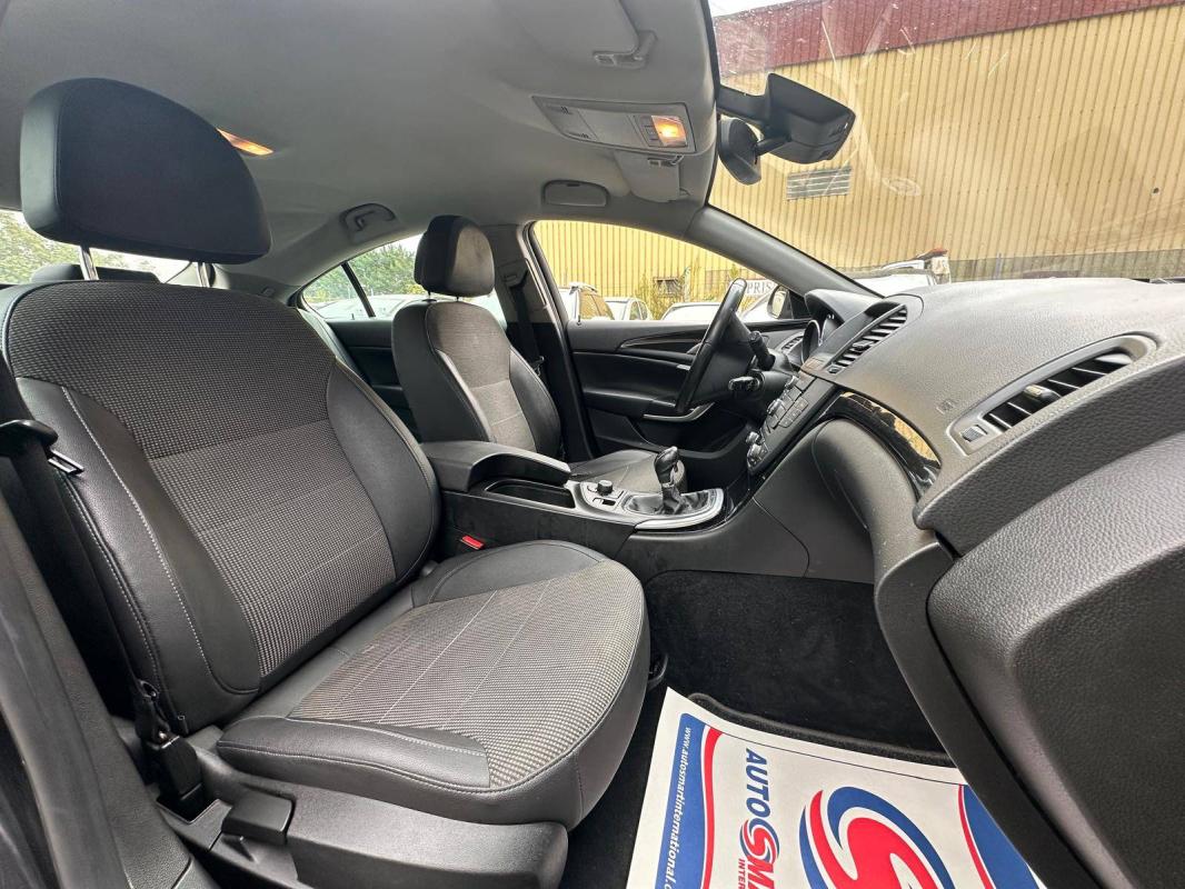 Opel Insignia 1.6 Ecotec Edition 5p