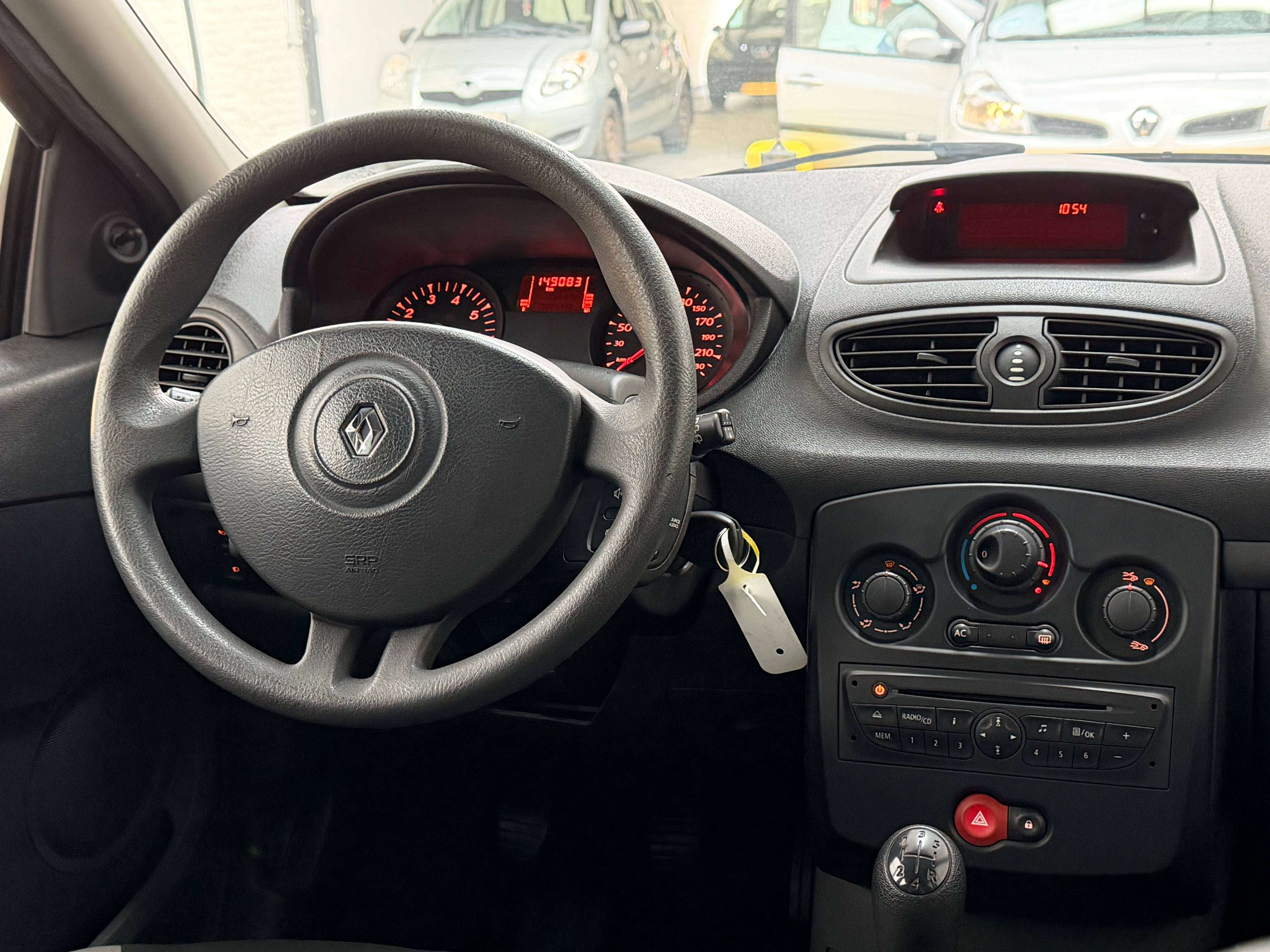 Renault Clio 1.2i - 1er Proprio - Airco - Garantie 12mois