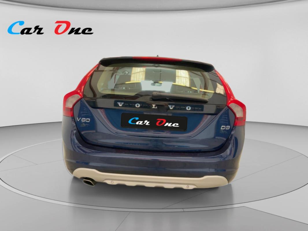 Volvo V60 D4 163 ch StopetStart Ocean Race Edition Geartronic