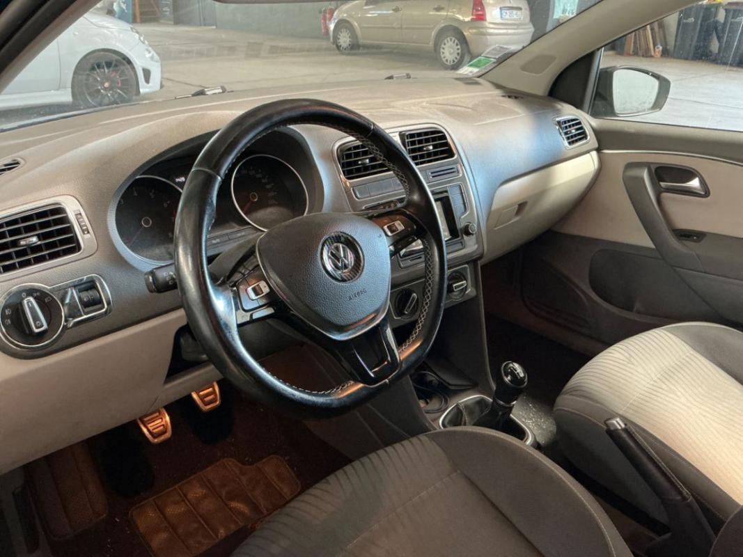 Volkswagen Polo 1.0 60 Confortline Clim