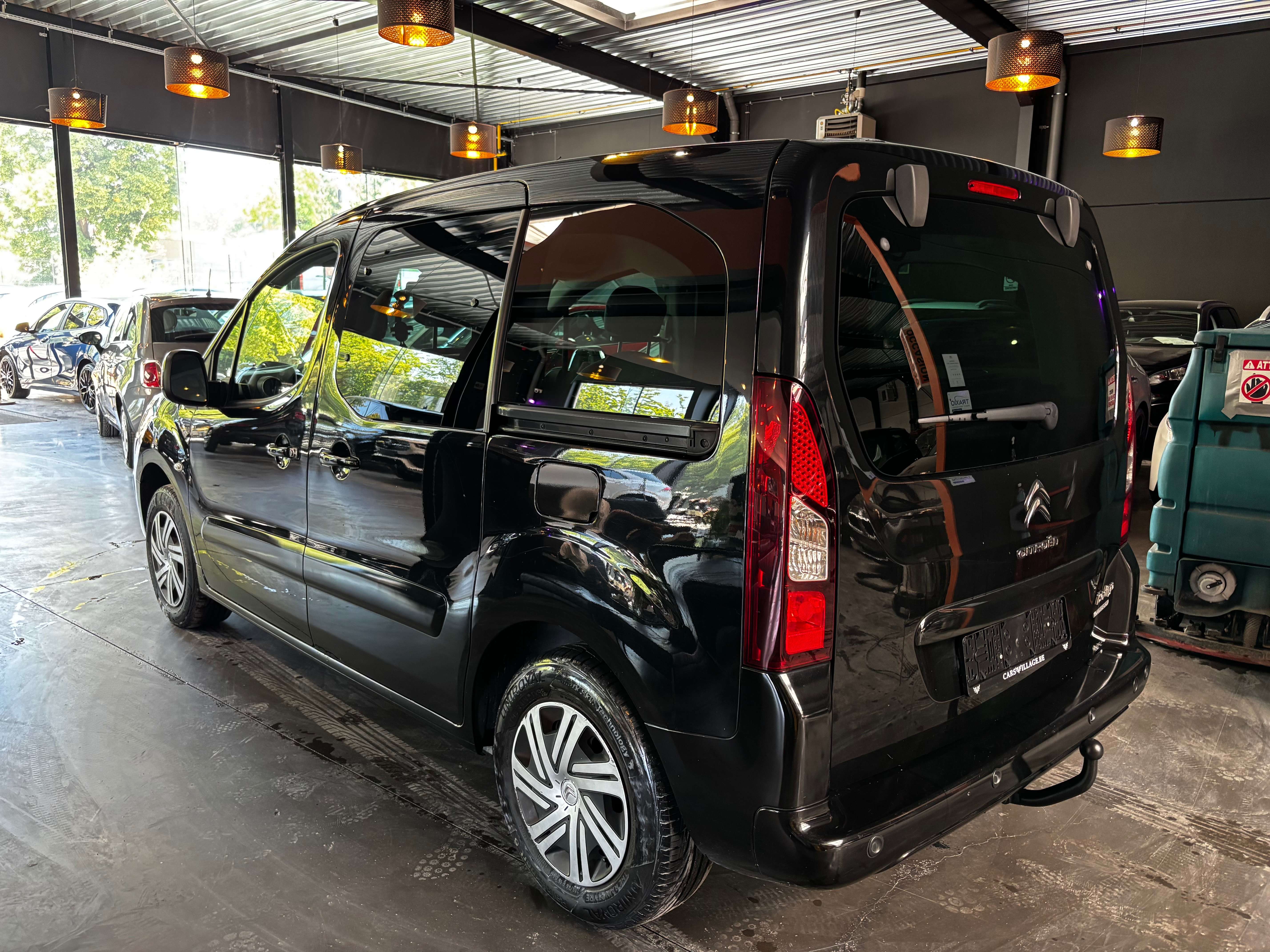 Citroen Berlingo Berlingo 1.2i Summer Pack/12 mois de garantie