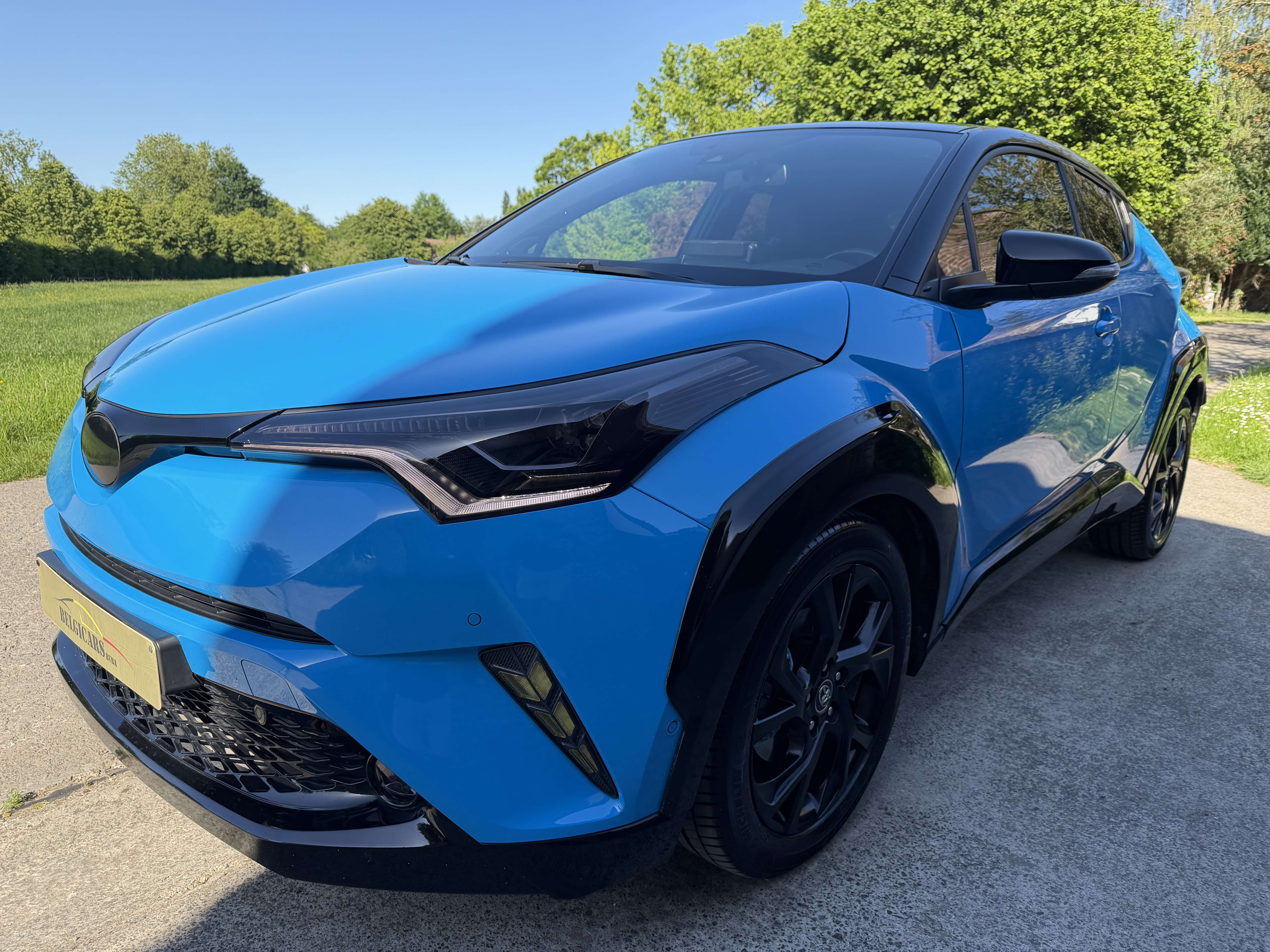 Toyota C-HR Hybrid 1.8i VVT-i  E-CVT *SPECIAL BODY KIT*