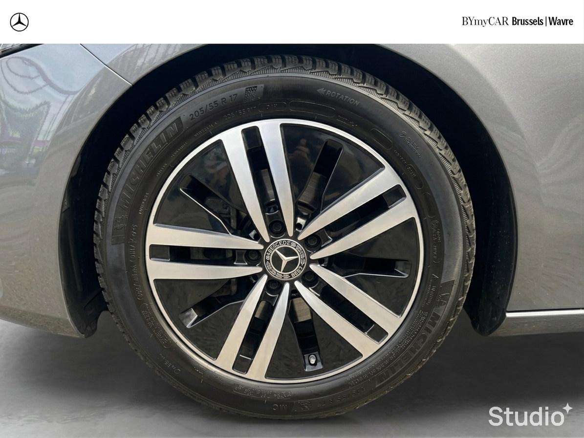 Mercedes-Benz A 180 A d Luxury Line