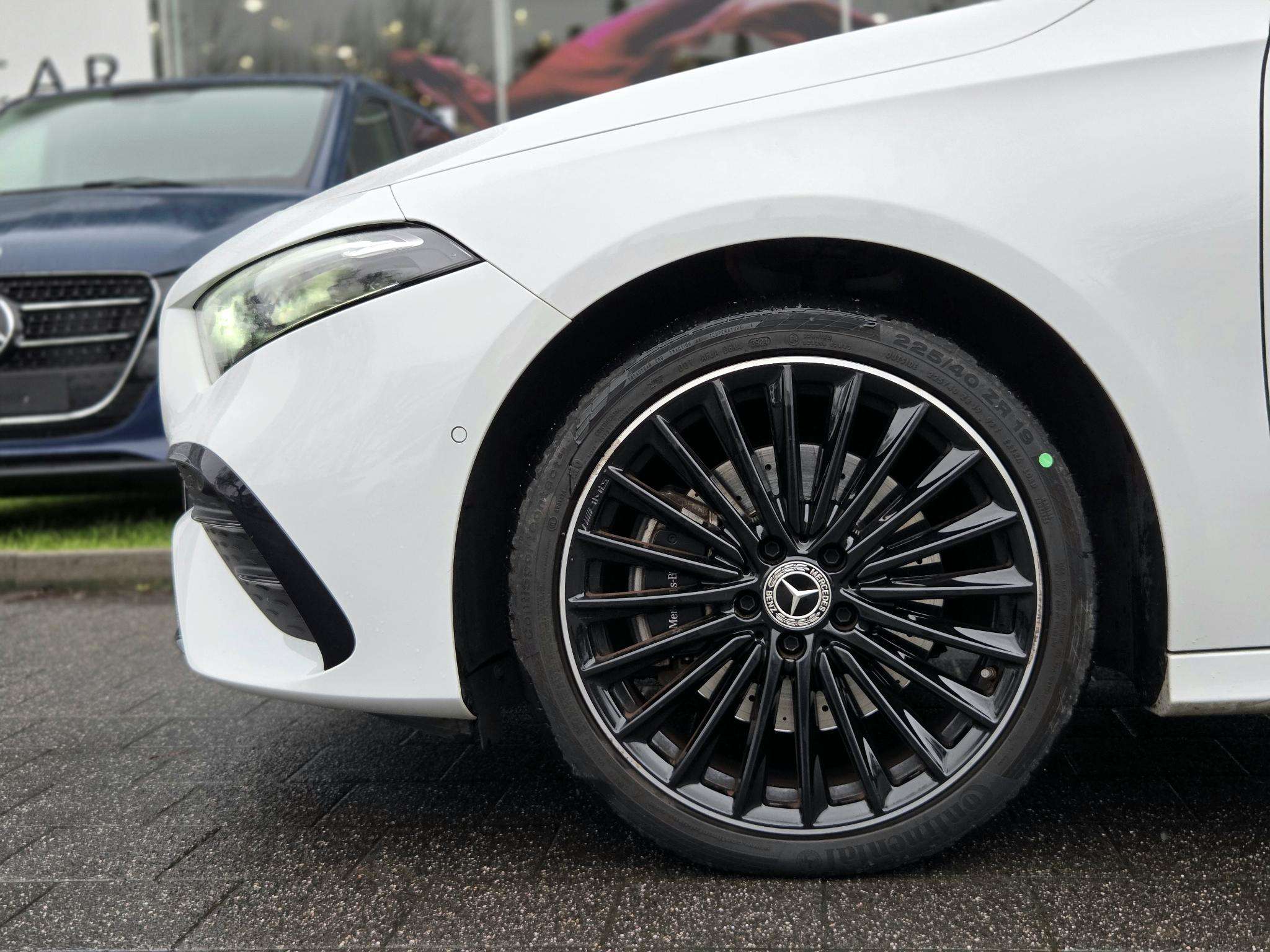 Mercedes-Benz A 250 A e AMG Line