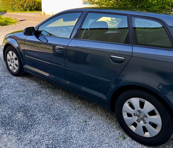 Audi A3 III SPORTBACK 1.6 TDI 105 AMBIENTE