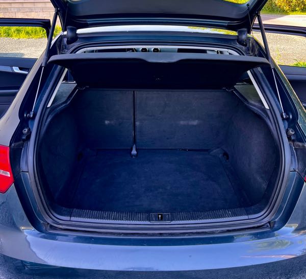 Audi A3 III SPORTBACK 1.6 TDI 105 AMBIENTE