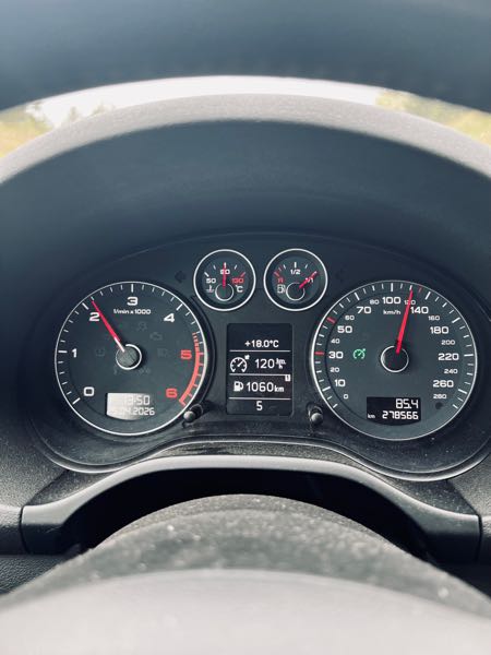 Audi A3 III SPORTBACK 1.6 TDI 105 AMBIENTE