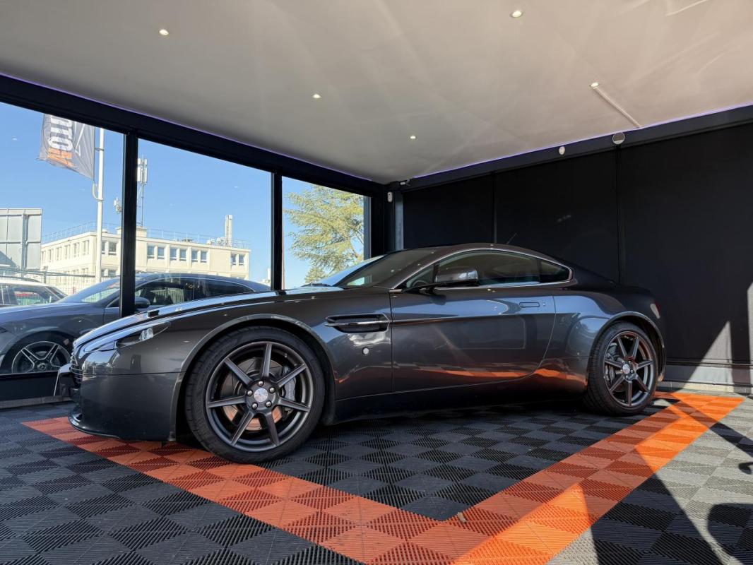 Aston Martin Vantage Coupé 4.3i 2006 COUPE V8