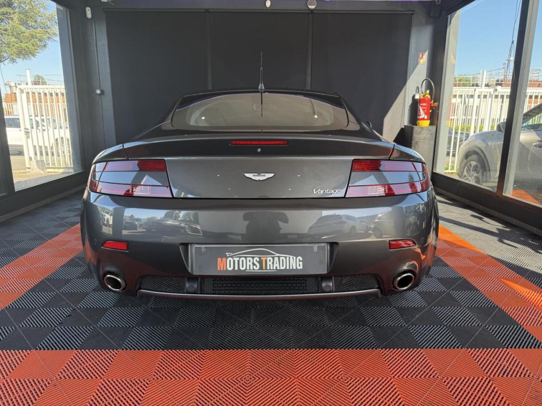Aston Martin Vantage Coupé 4.3i 2006 COUPE V8