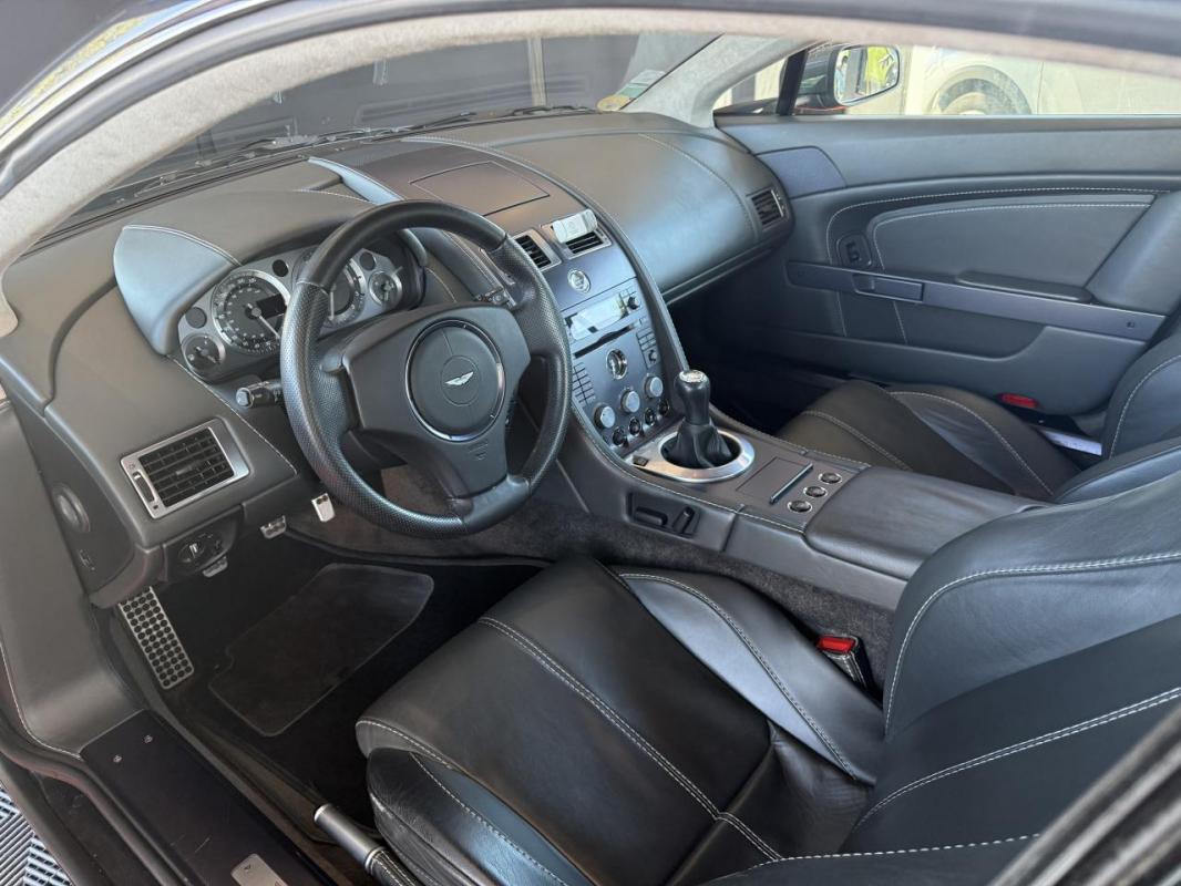 Aston Martin Vantage Coupé 4.3i 2006 COUPE V8