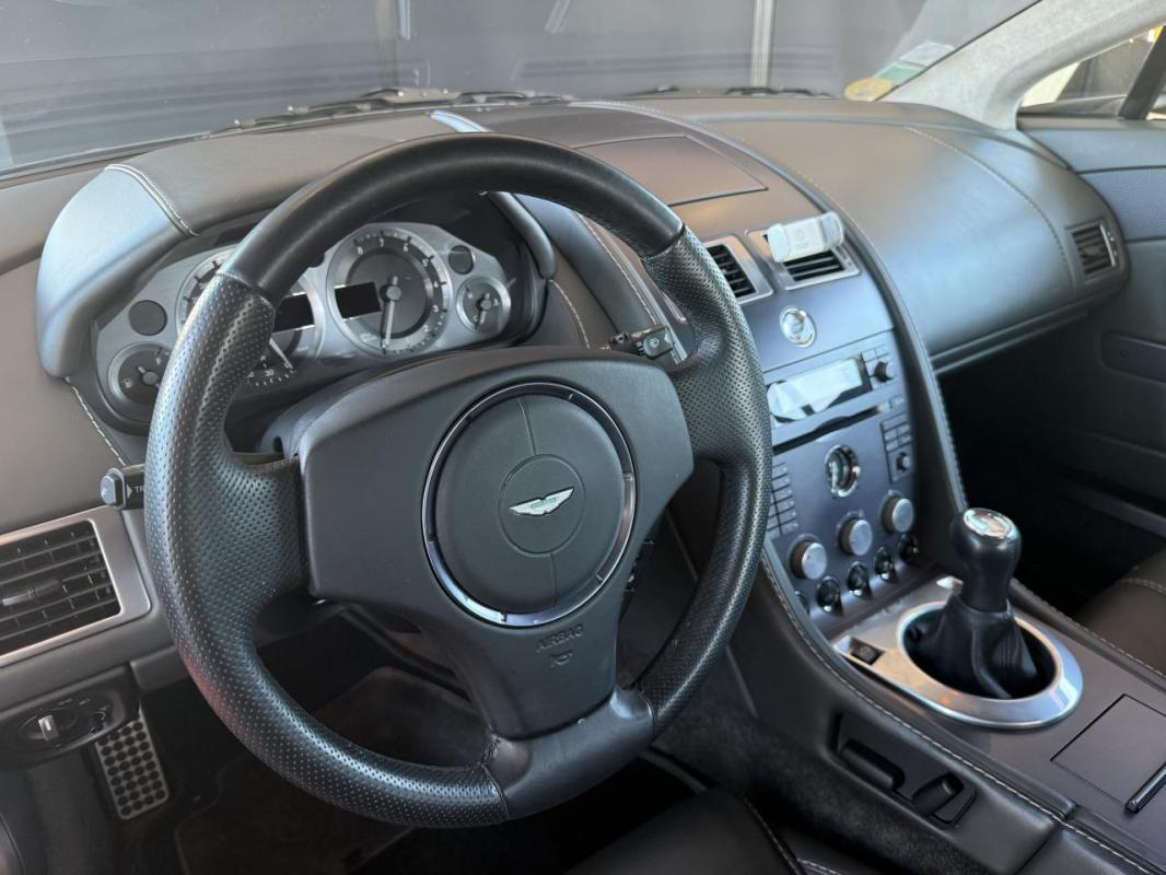 Aston Martin Vantage Coupé 4.3i 2006 COUPE V8