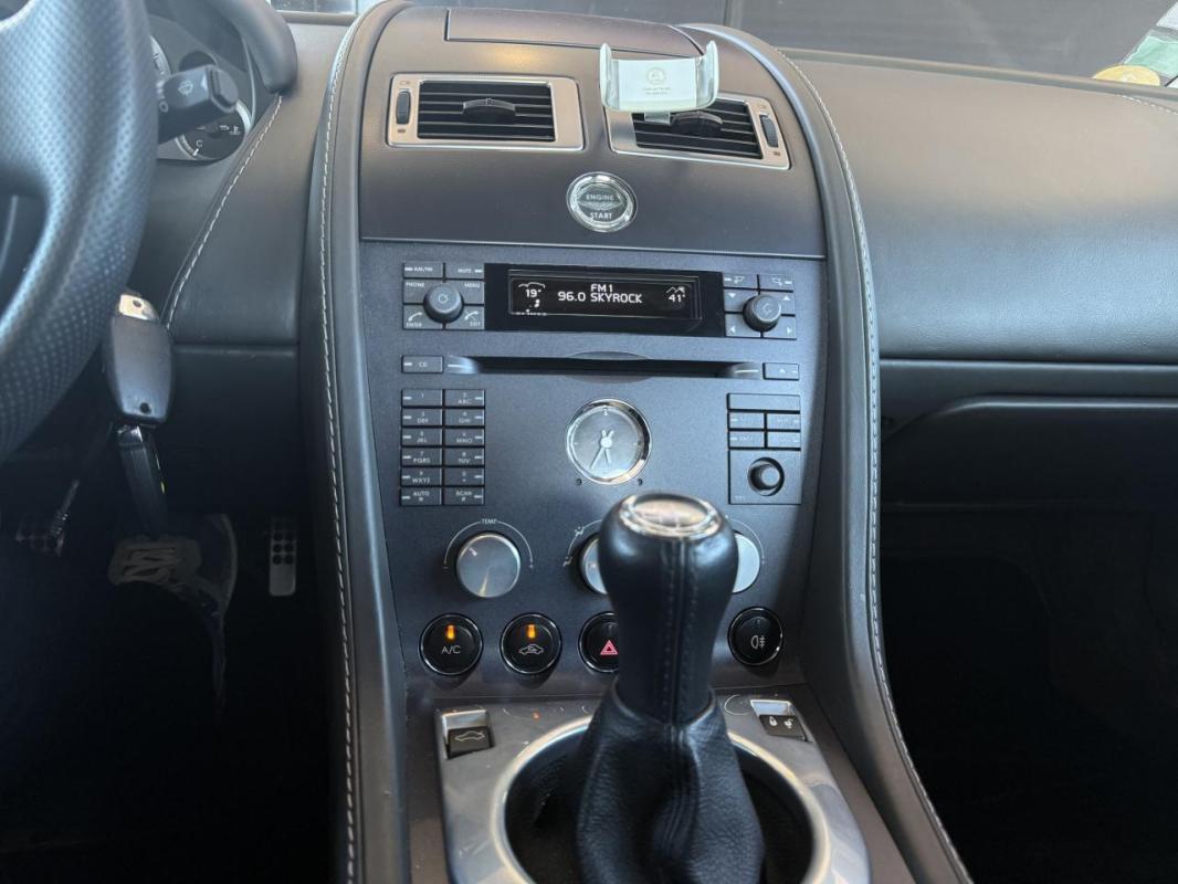 Aston Martin Vantage Coupé 4.3i 2006 COUPE V8