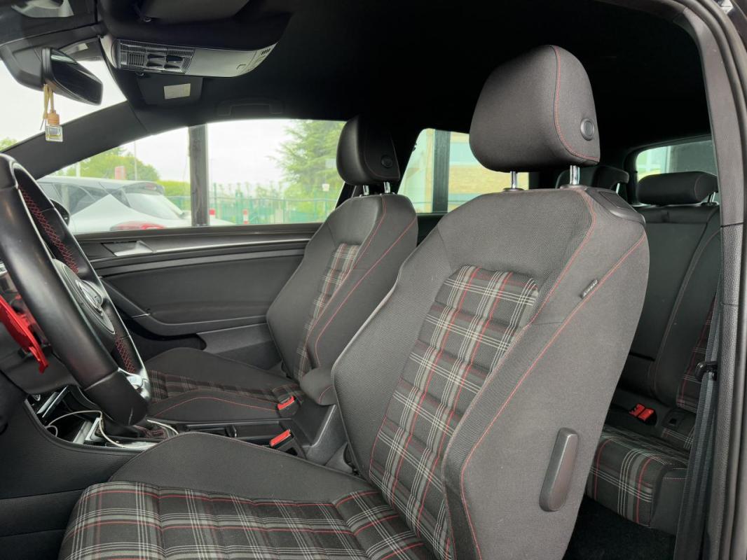 Volkswagen Golf 2.0 TSI - 245 BV DSG 7 VIII BERLINE GTI PHASE 1