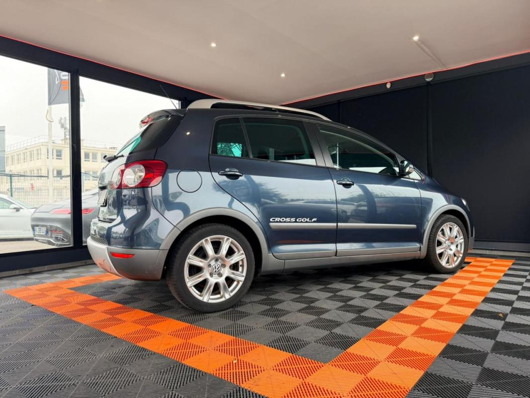 Volkswagen Golf 1.9 TDI - 105 PLUS CROSS