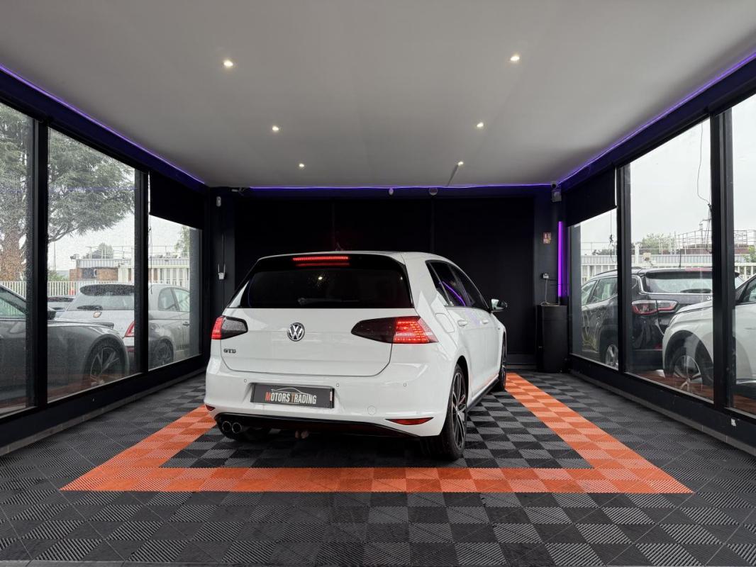 Volkswagen Golf 2.0 16V TDI CR FAP BlueMotion - 184 BV DSG 6 VII BERLINE GTD PHASE 1