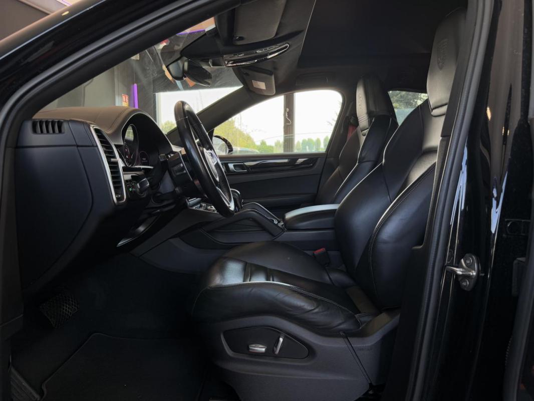 Porsche Cayenne S Coupé 440