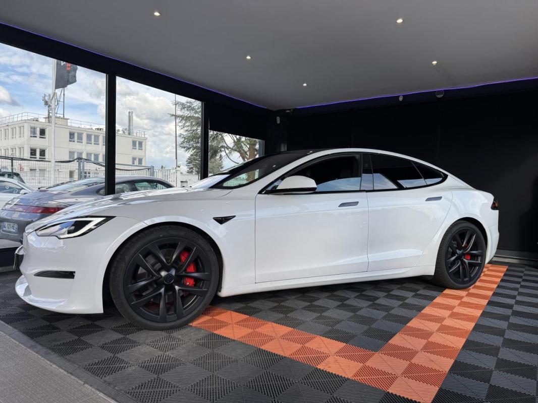 Tesla Model S Tri Motor MY22 Plaid PHASE 3