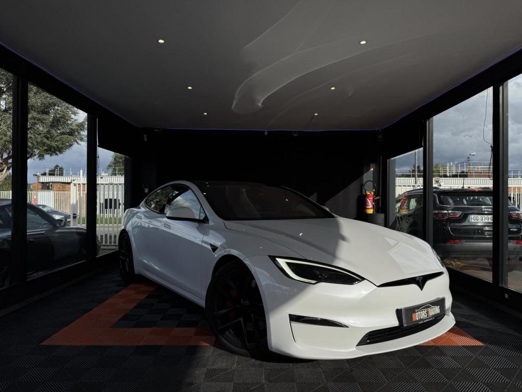 Tesla Model S Tri Motor MY22 Plaid PHASE 3