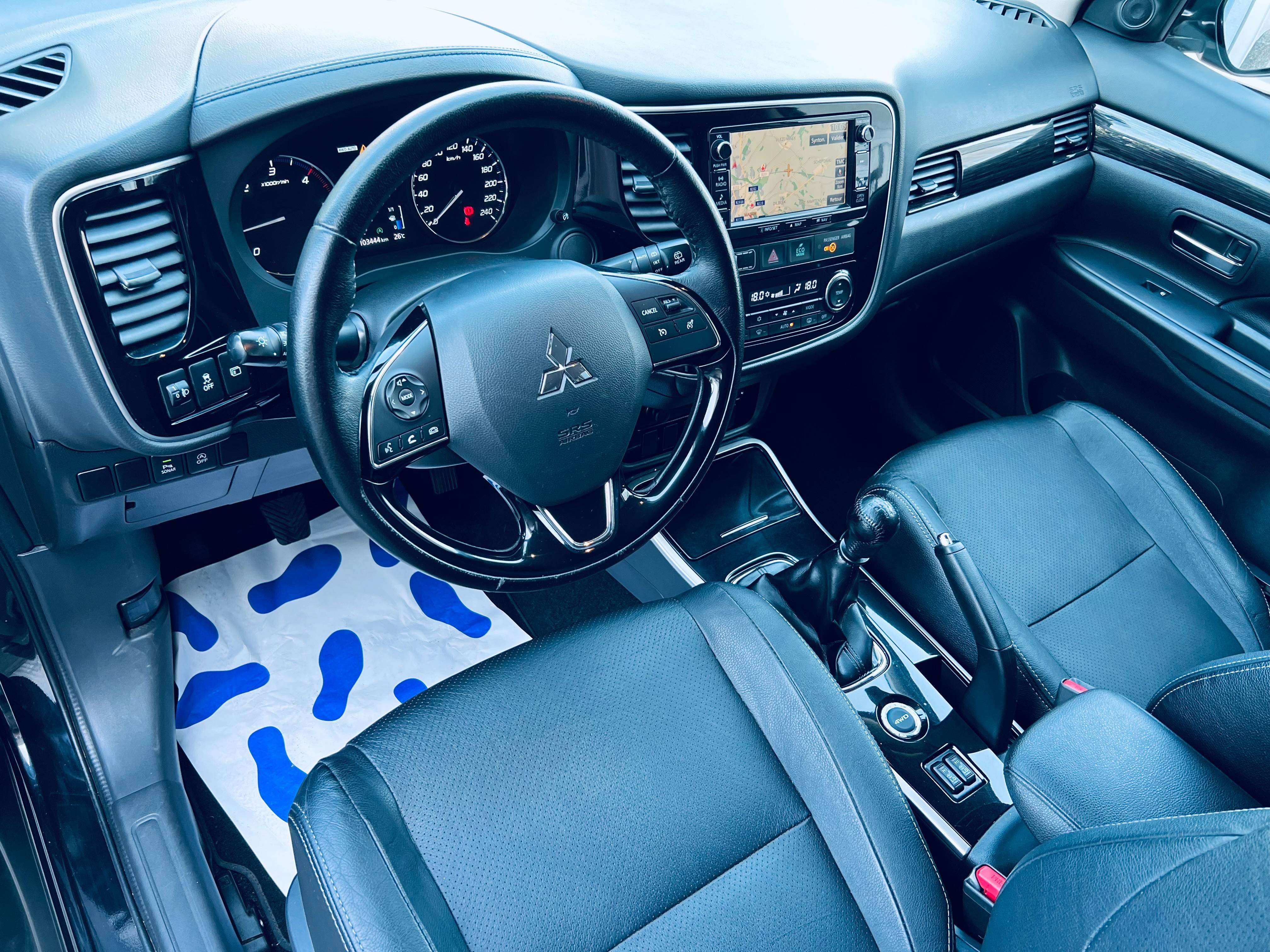 Mitsubishi Outlander 2.2 DI-D 4WD Edition+7PL+GPS+AIRCO+CAMERA+CARNET+CARPASS