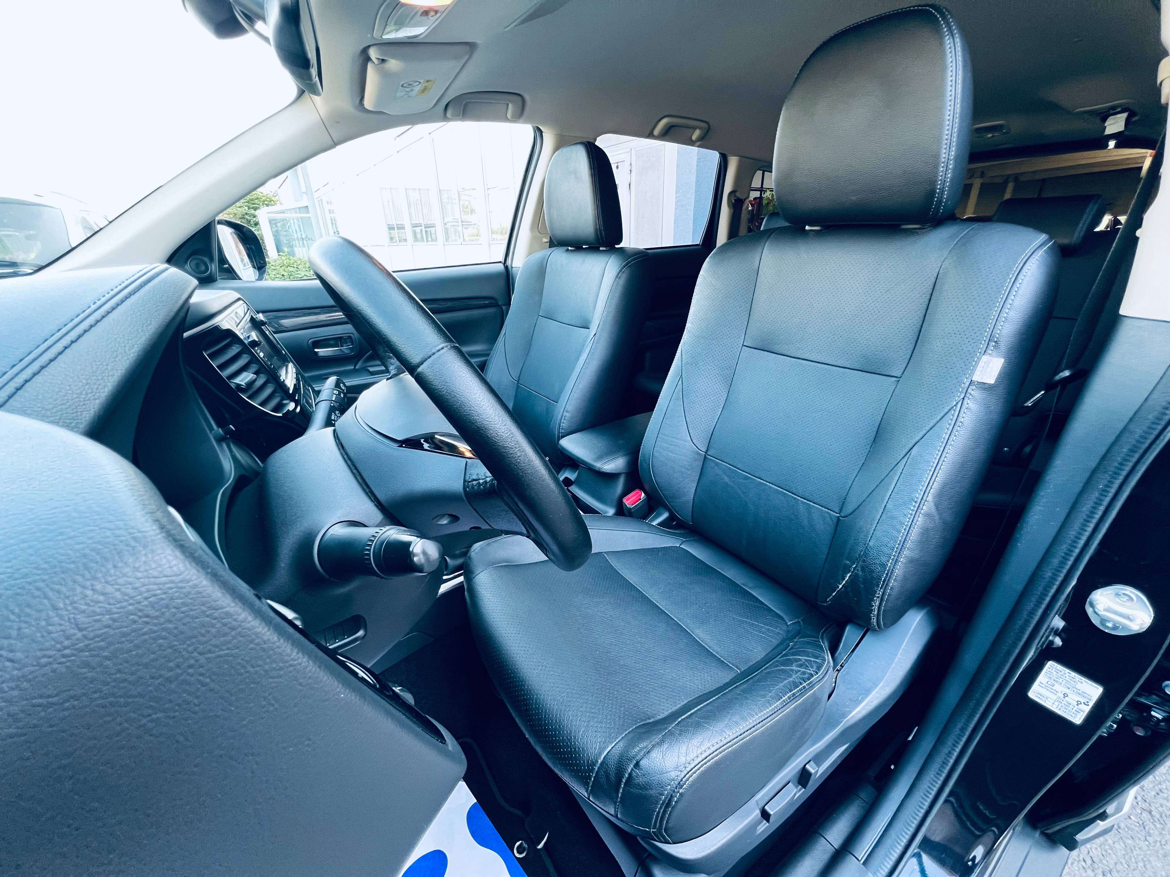 Mitsubishi Outlander 2.2 DI-D 4WD Edition+7PL+GPS+AIRCO+CAMERA+CARNET+CARPASS