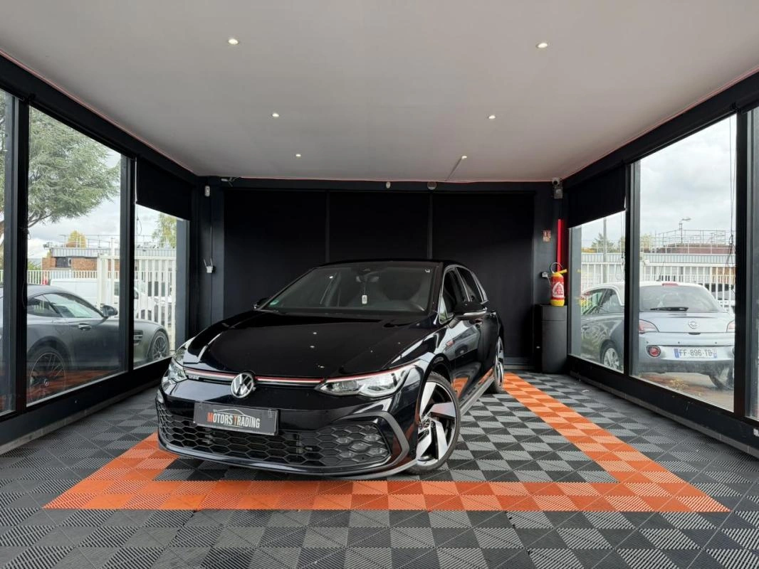 Volkswagen Golf VIII GTI 2.0 TSI 245 DSG 7