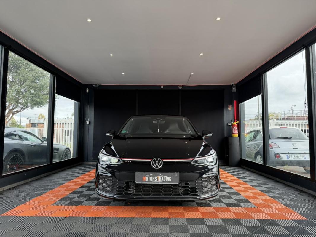 Volkswagen Golf VIII GTI 2.0 TSI 245 DSG 7