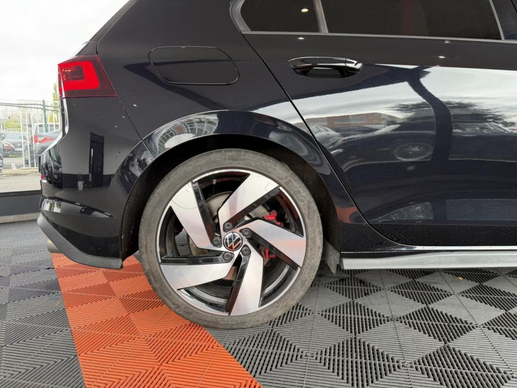 Volkswagen Golf VIII GTI 2.0 TSI 245 DSG 7