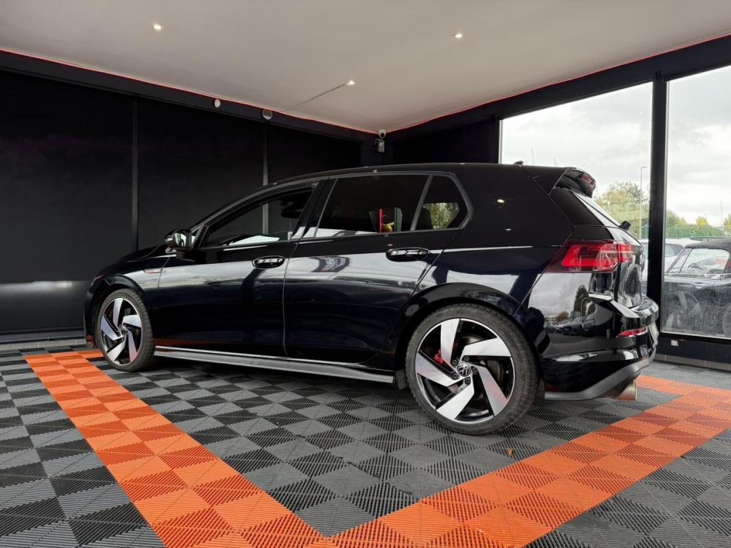 Volkswagen Golf VIII GTI 2.0 TSI 245 DSG 7